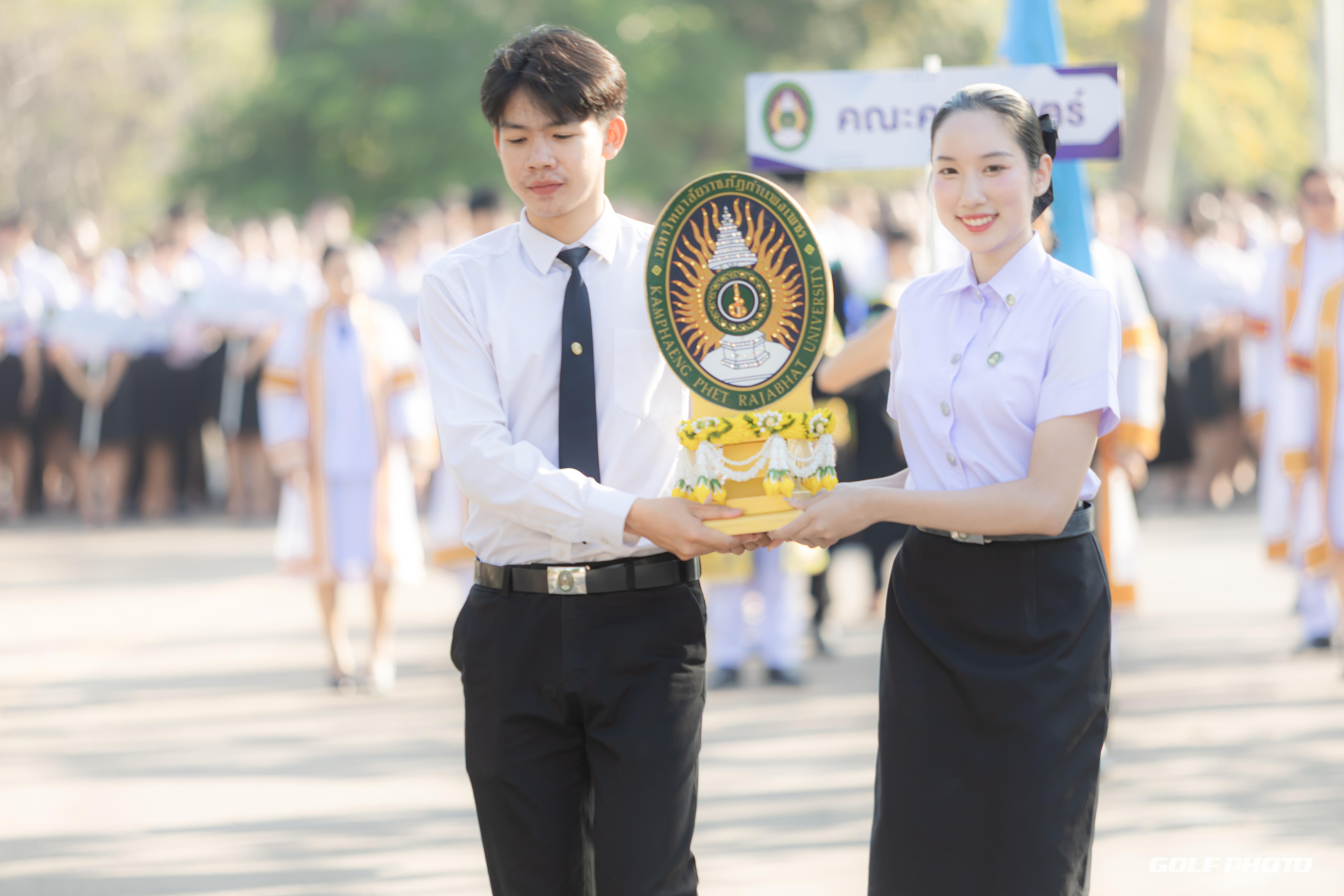 76. ประมวลภาพพิธีปัจฉิมนิเทศนักศึกษาหลักสูตรครุศาสตรบัณฑิต1