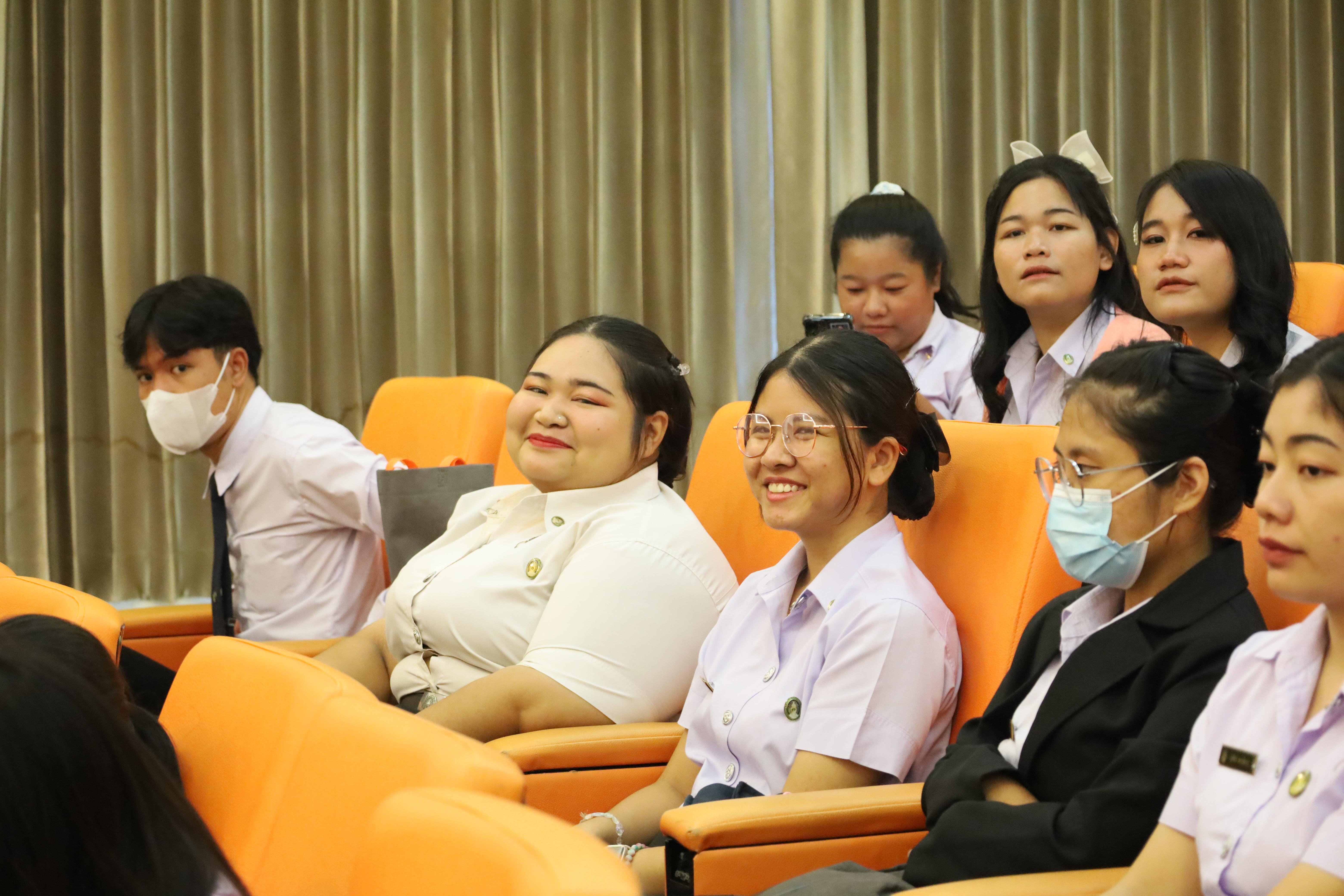 14. การเสวนาวิชาการนักศึกษาฝึกประสบการณ์วิชาชีพครู "ชีวิตฝึกสอน"