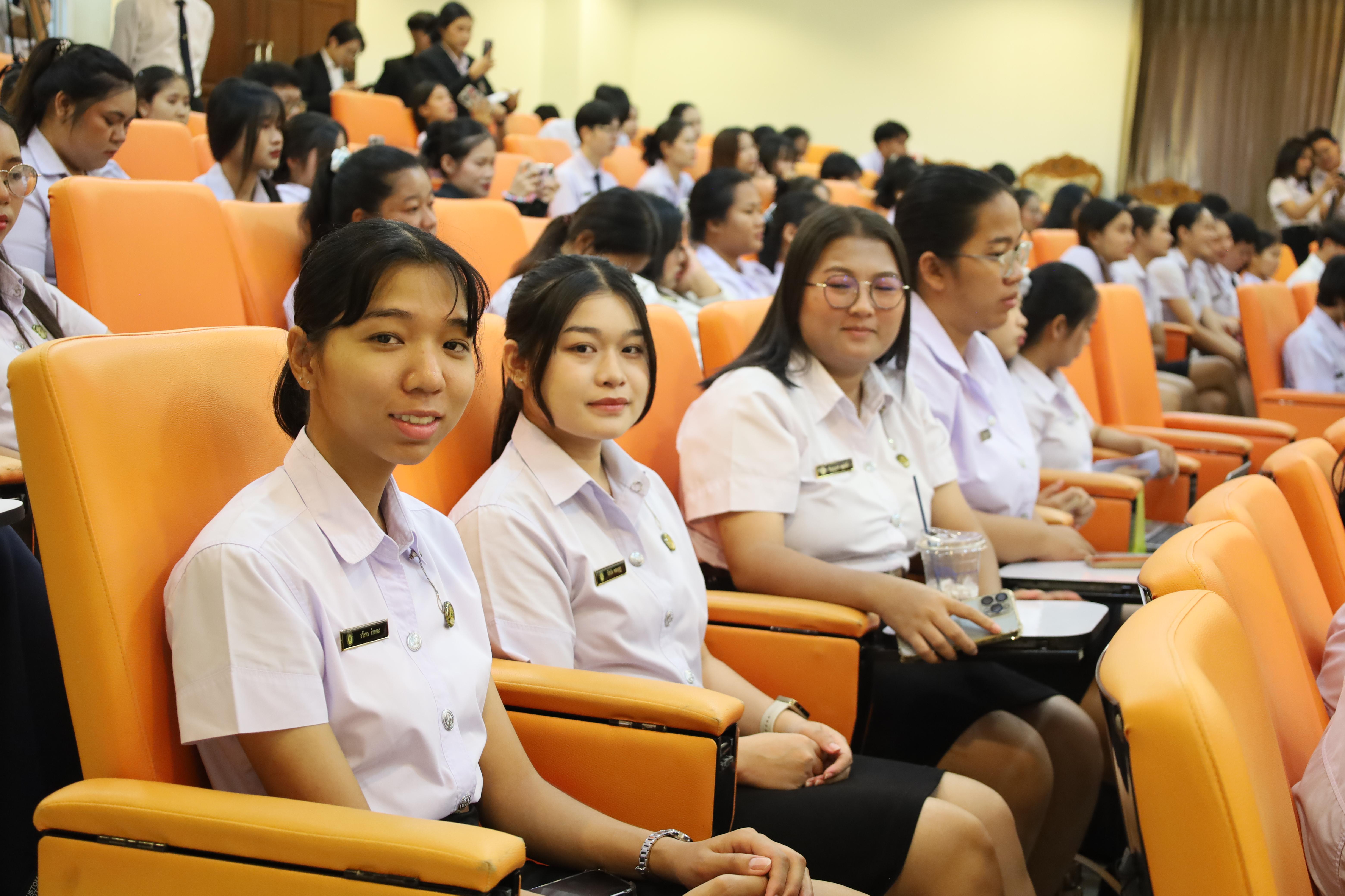 58. การเสวนาวิชาการนักศึกษาฝึกประสบการณ์วิชาชีพครู "ชีวิตฝึกสอน"