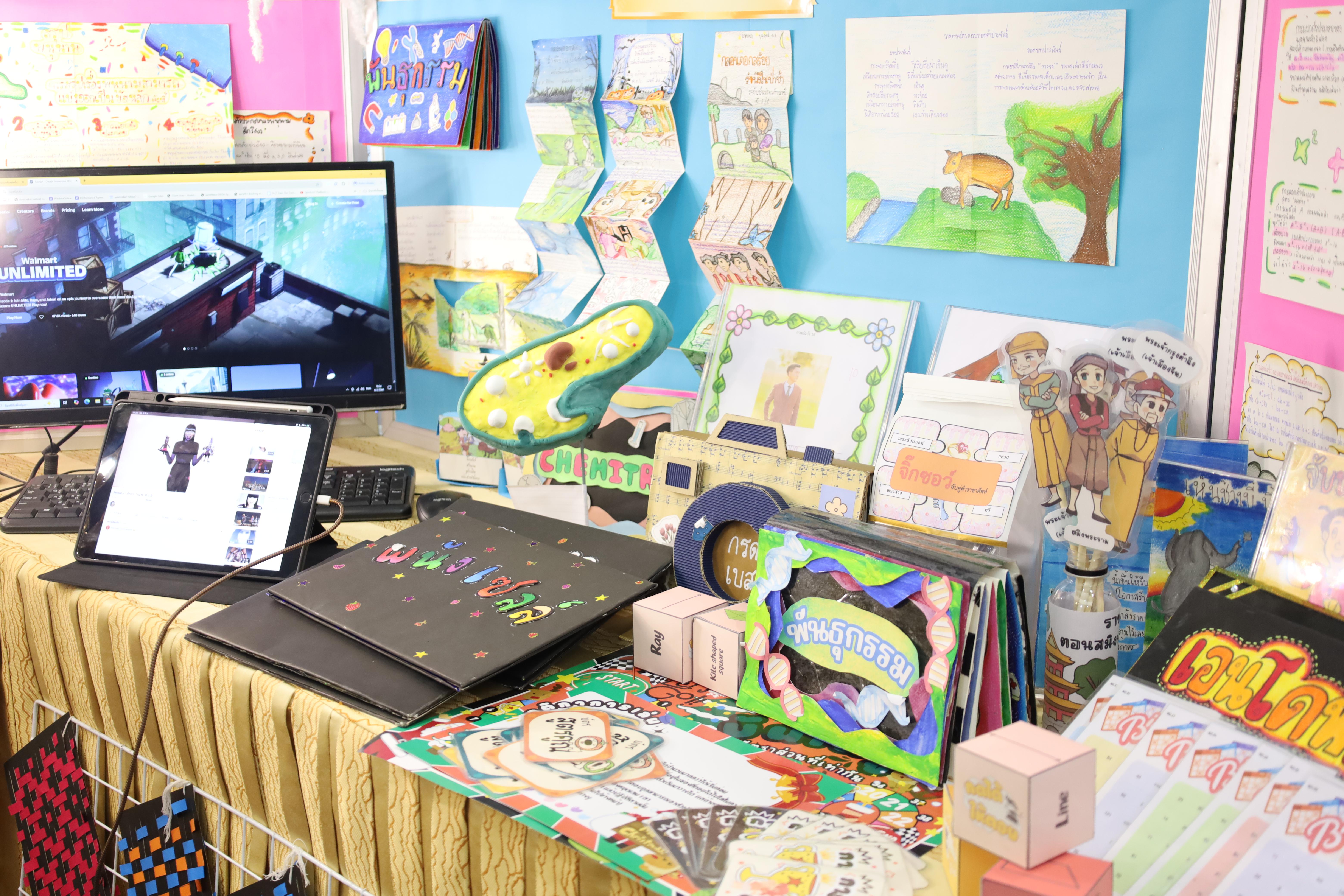 2. นิทรรศการนักศึกษาฝึกประสบการณ์วิชาชีพครู ประจำปีการศึกษา2567