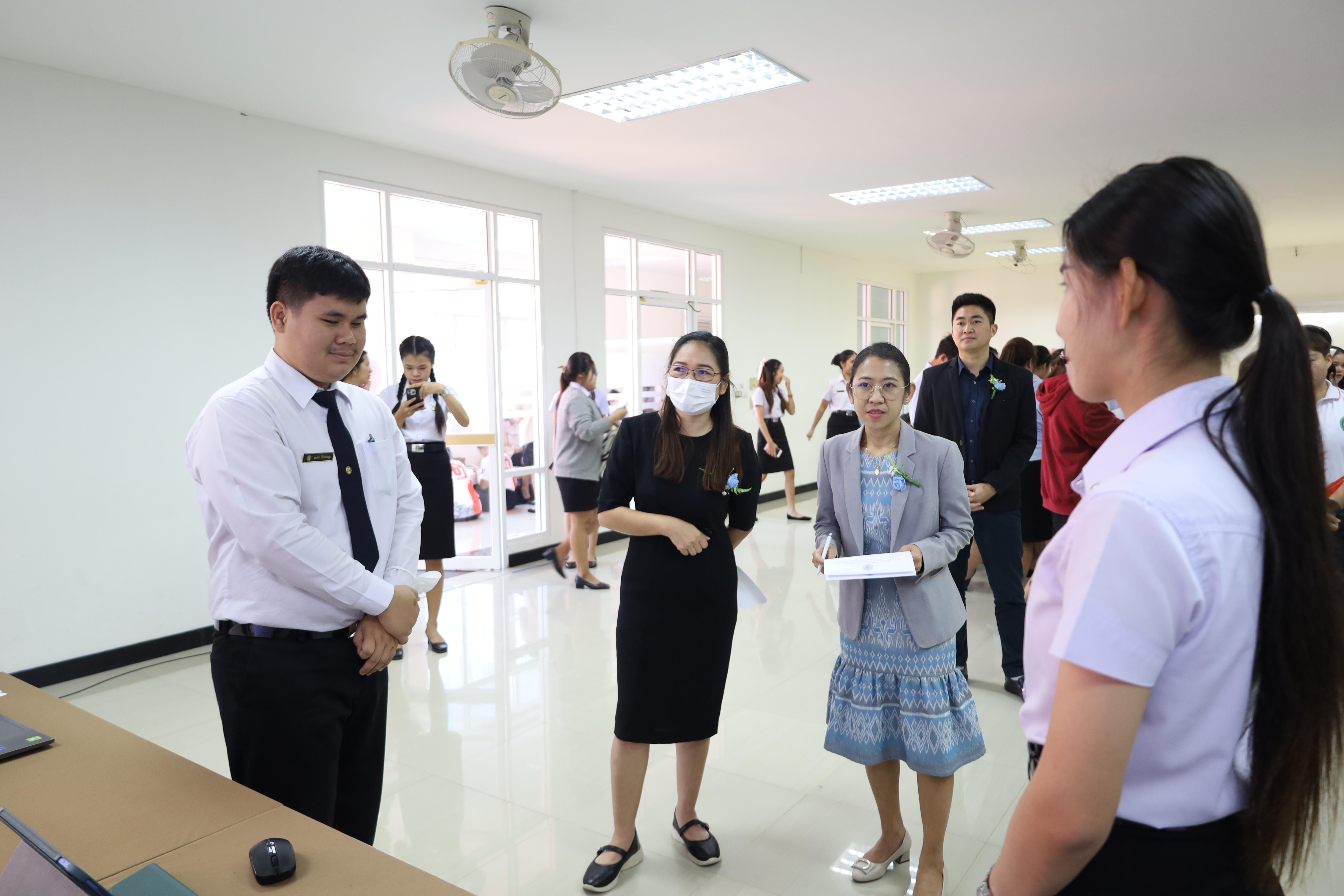 277. นิทรรศการนักศึกษาฝึกประสบการณ์วิชาชีพครู ประจำปีการศึกษา2567