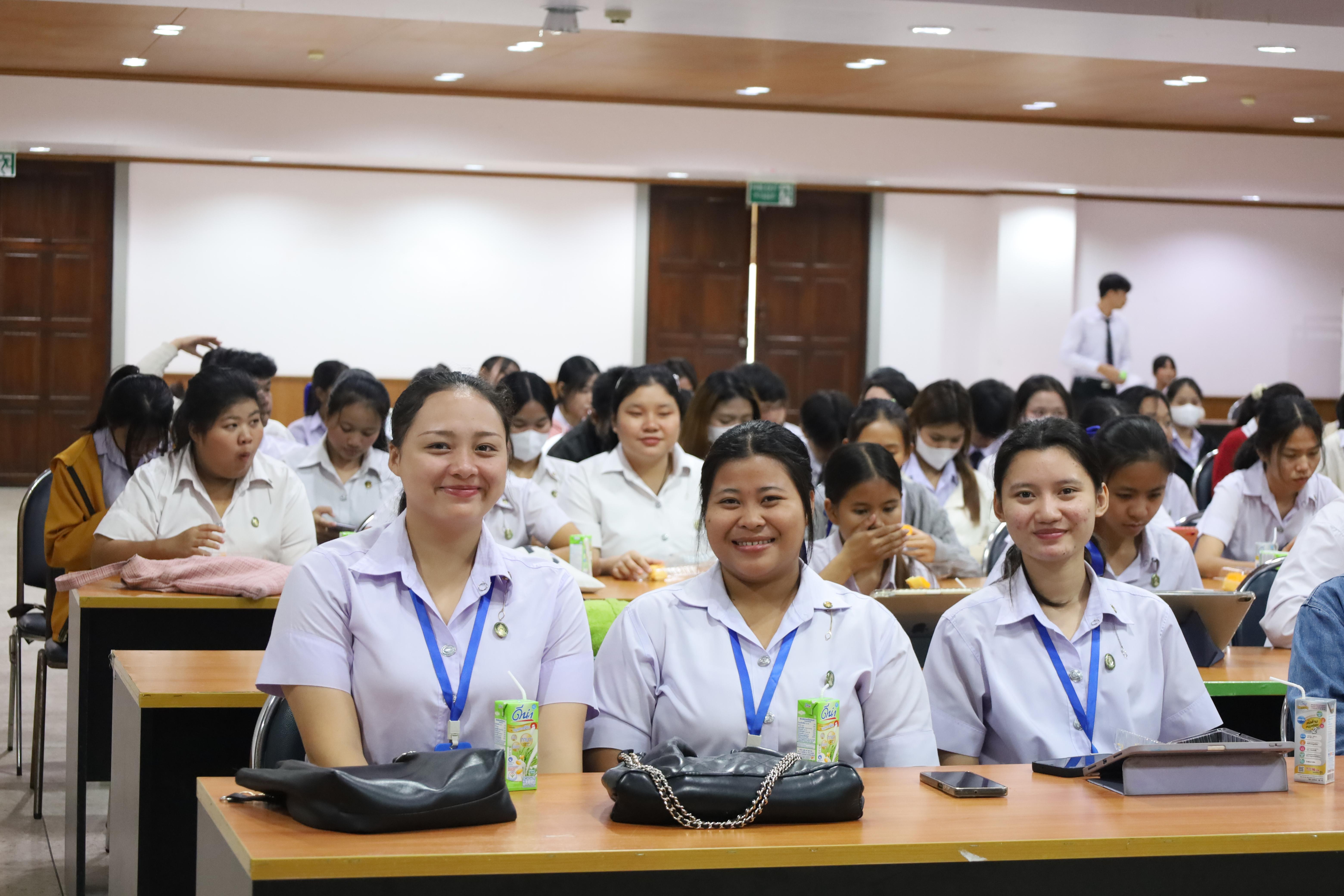73. กิจกรรมอบรมพัฒนาทักษะนักศึกษาตามฐานสมรรถนะ ชั้นปีที่ 1 (ครูดี)