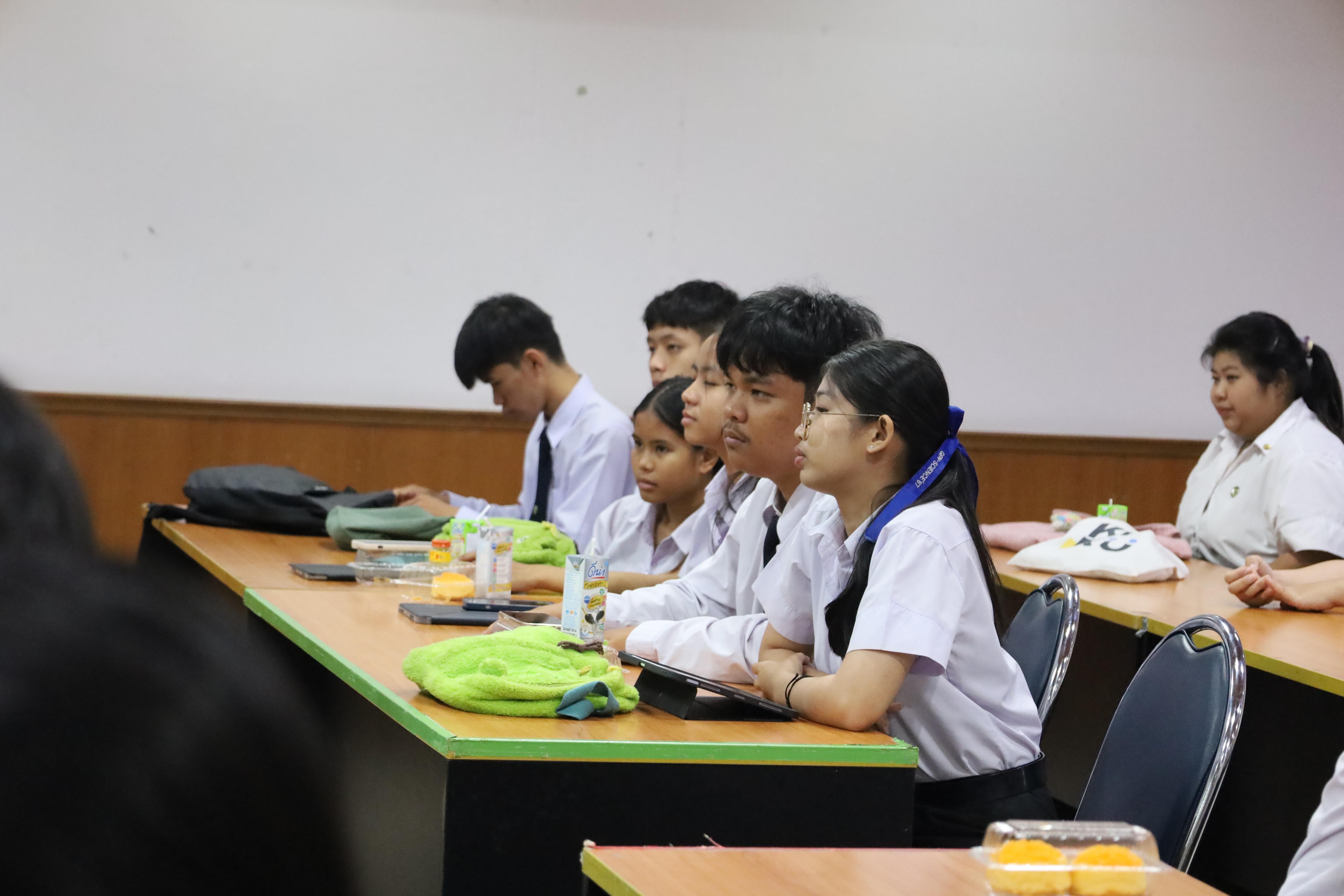 125. กิจกรรมอบรมพัฒนาทักษะนักศึกษาตามฐานสมรรถนะ ชั้นปีที่ 1 (ครูดี)