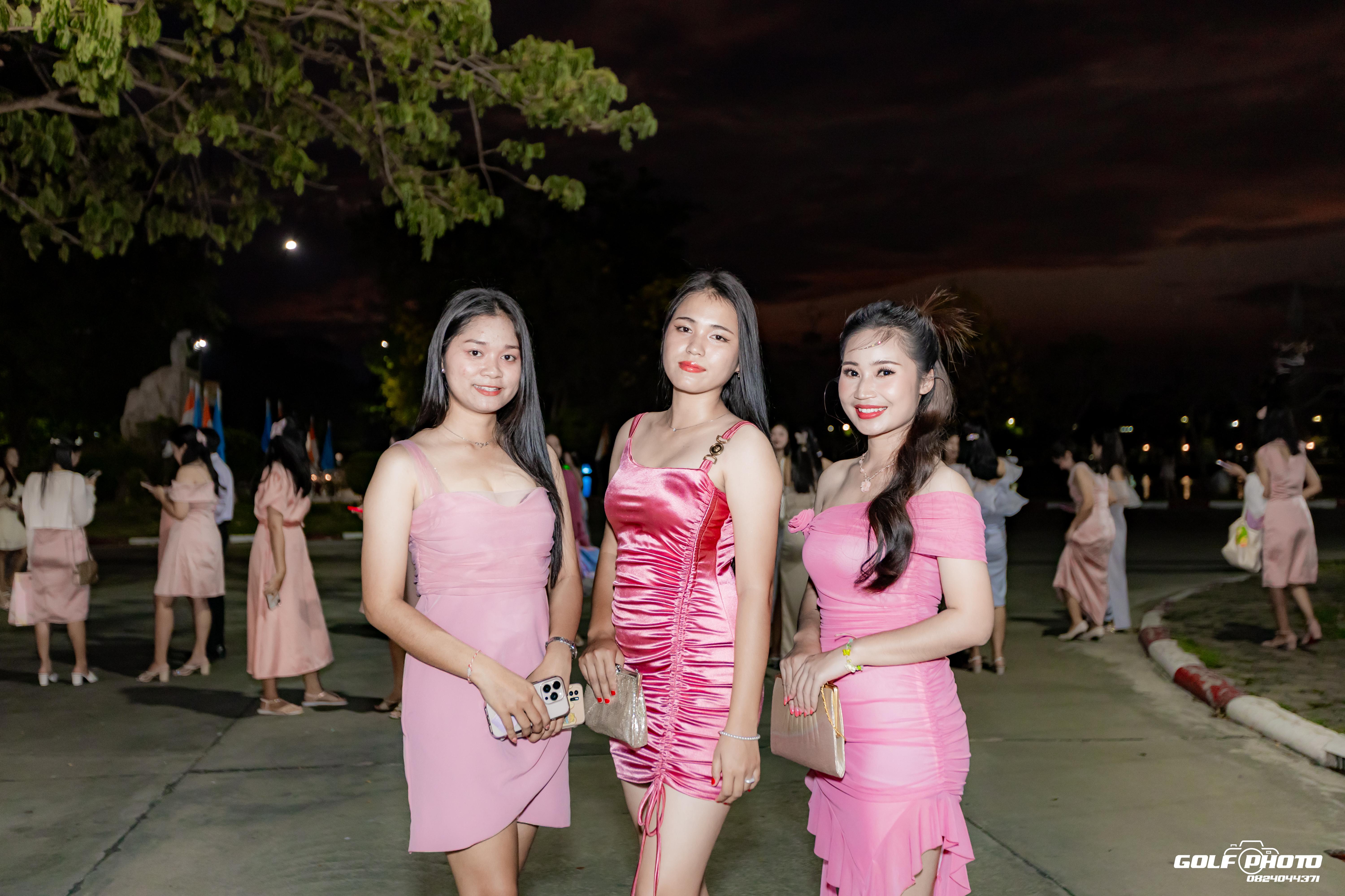 22. งานราตรีสีฟ้า