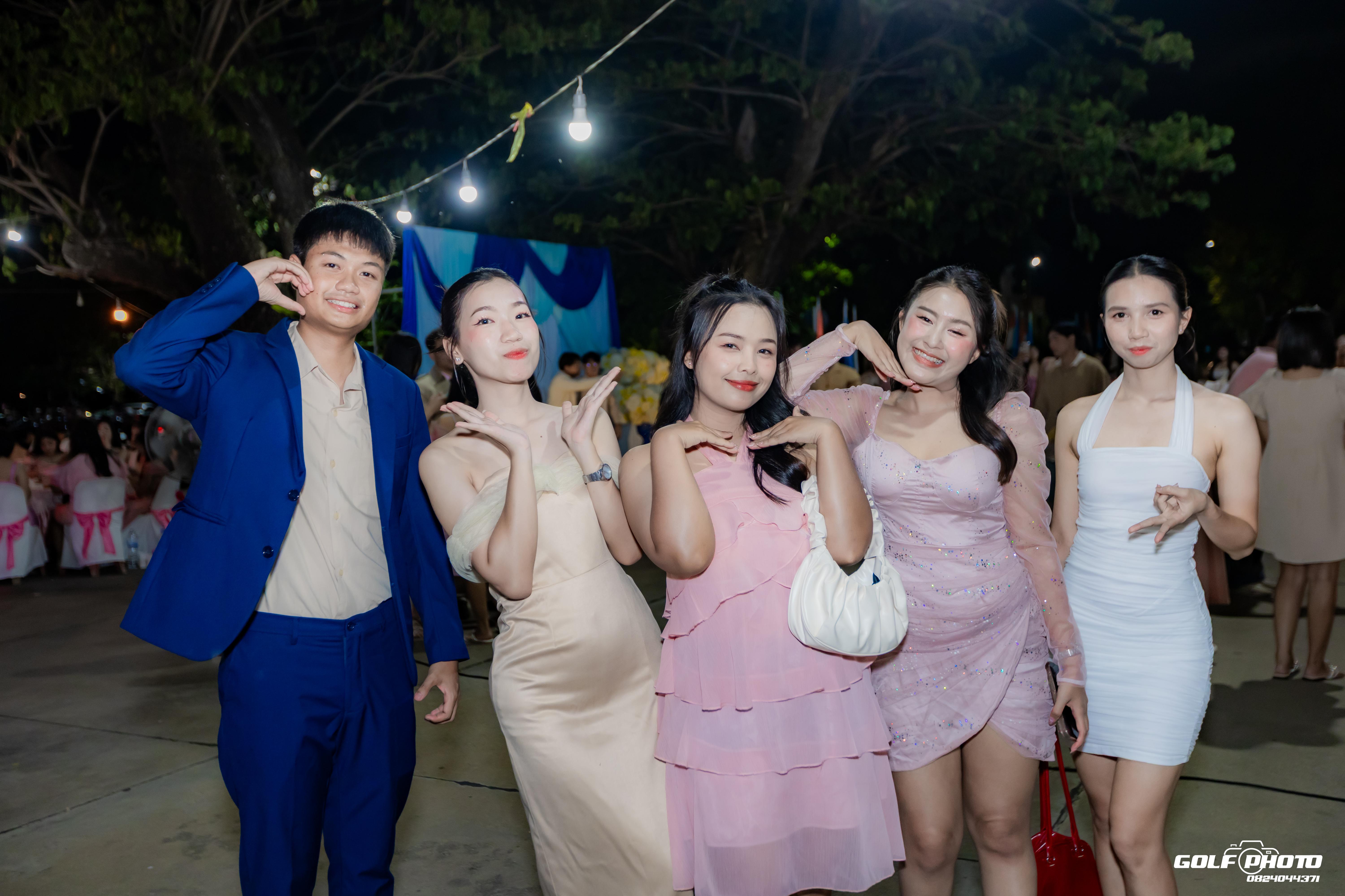 32. งานราตรีสีฟ้า