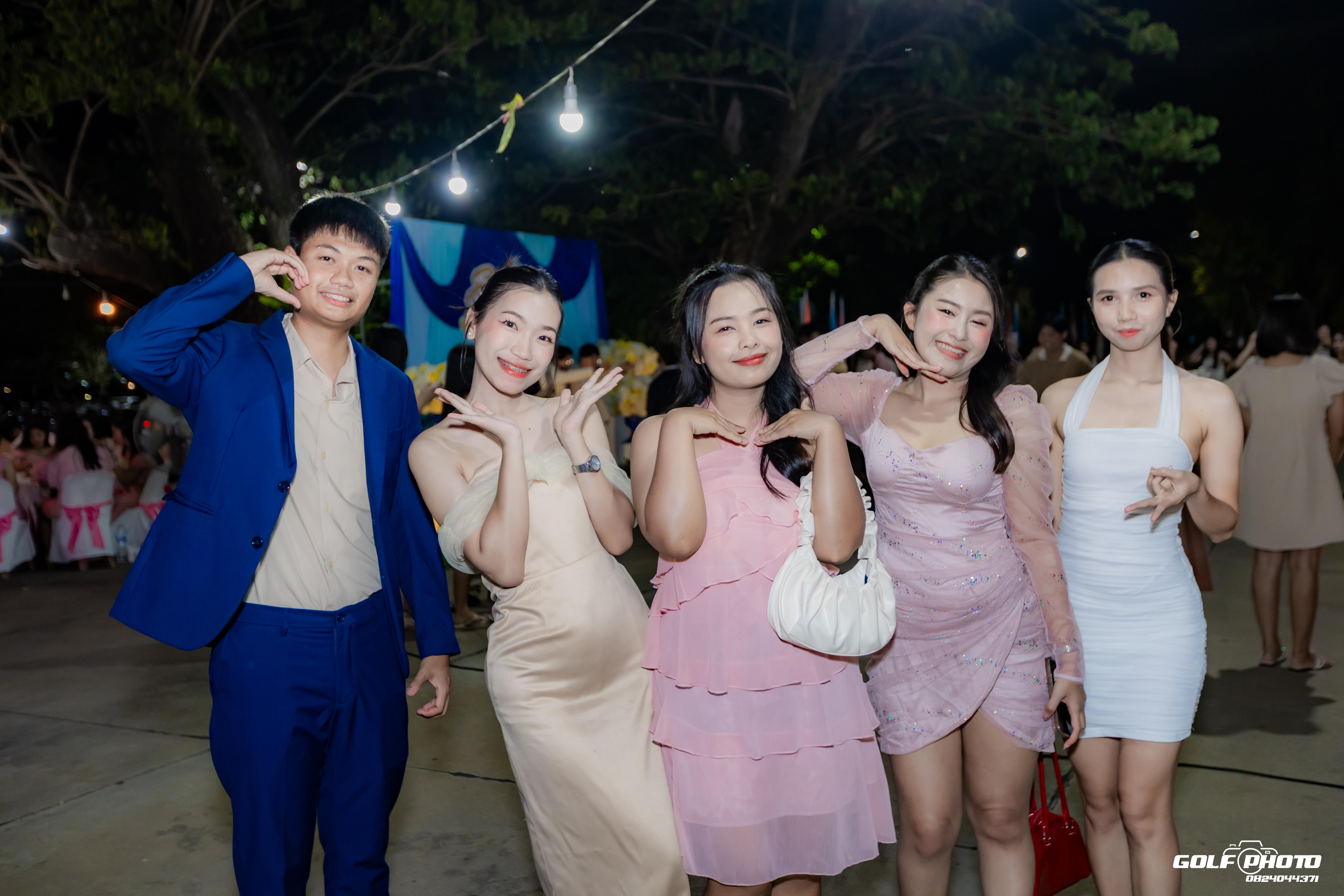 33. งานราตรีสีฟ้า