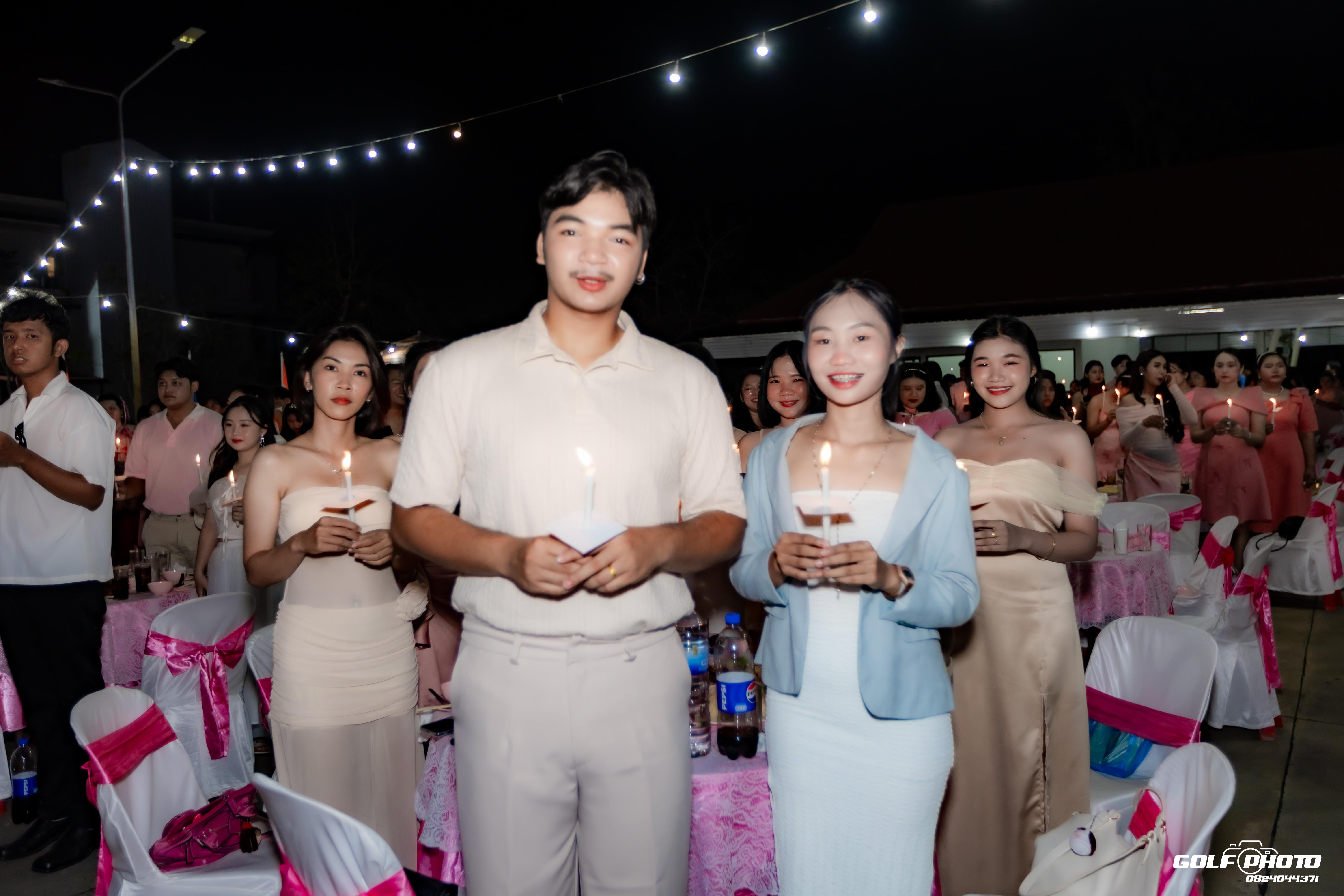 145. งานราตรีสีฟ้า
