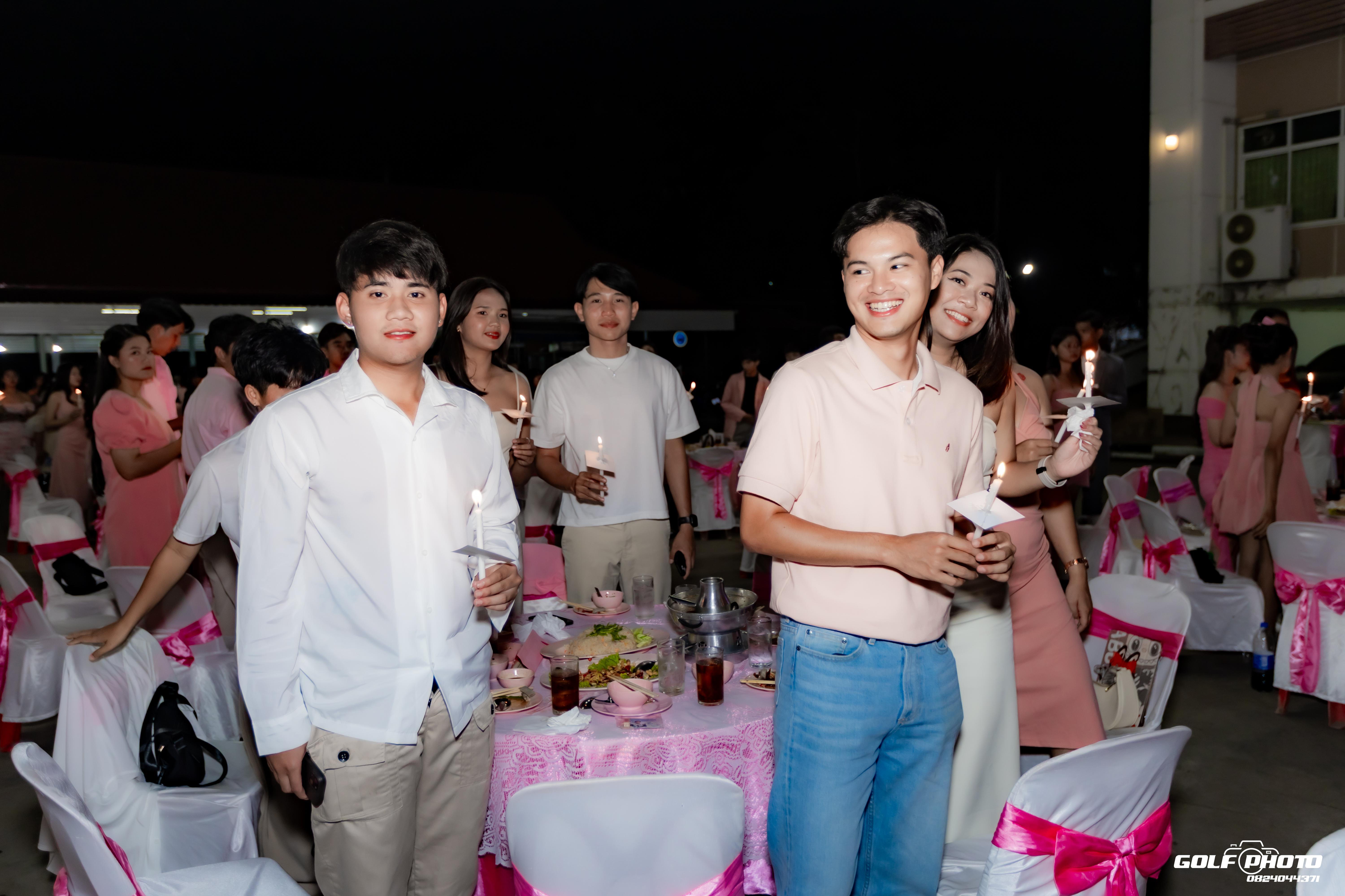 148. งานราตรีสีฟ้า