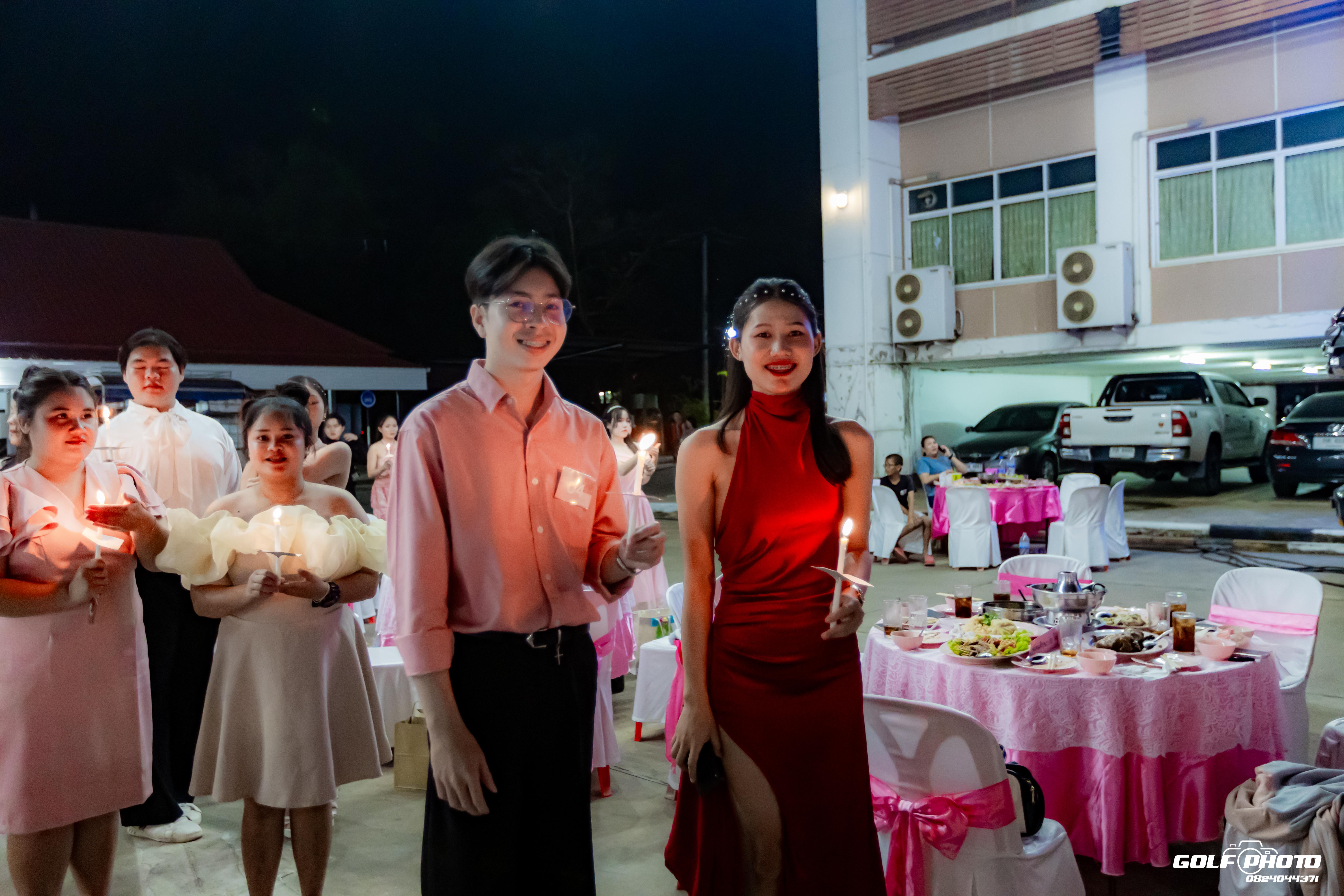 159. งานราตรีสีฟ้า