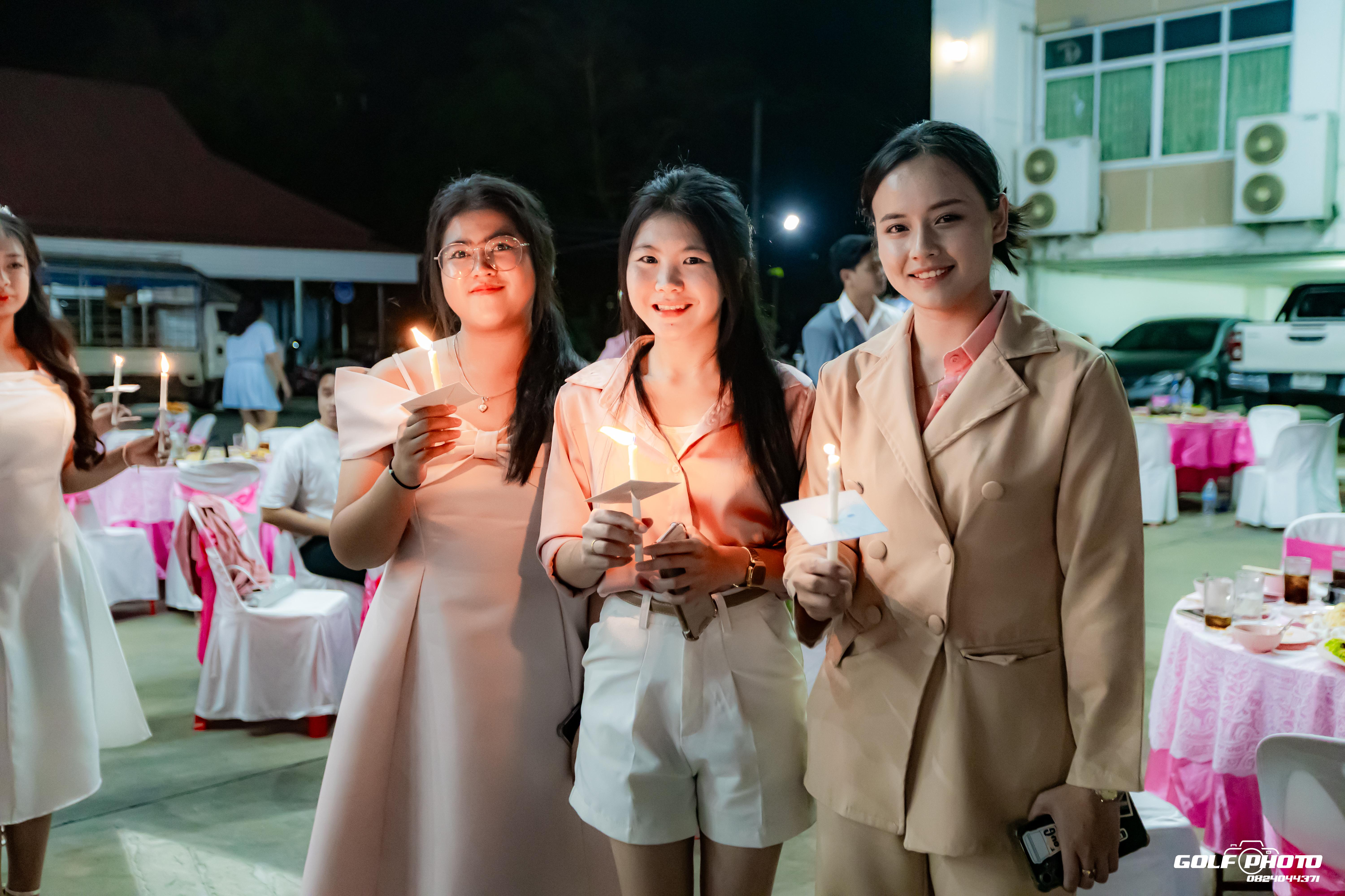 179. งานราตรีสีฟ้า