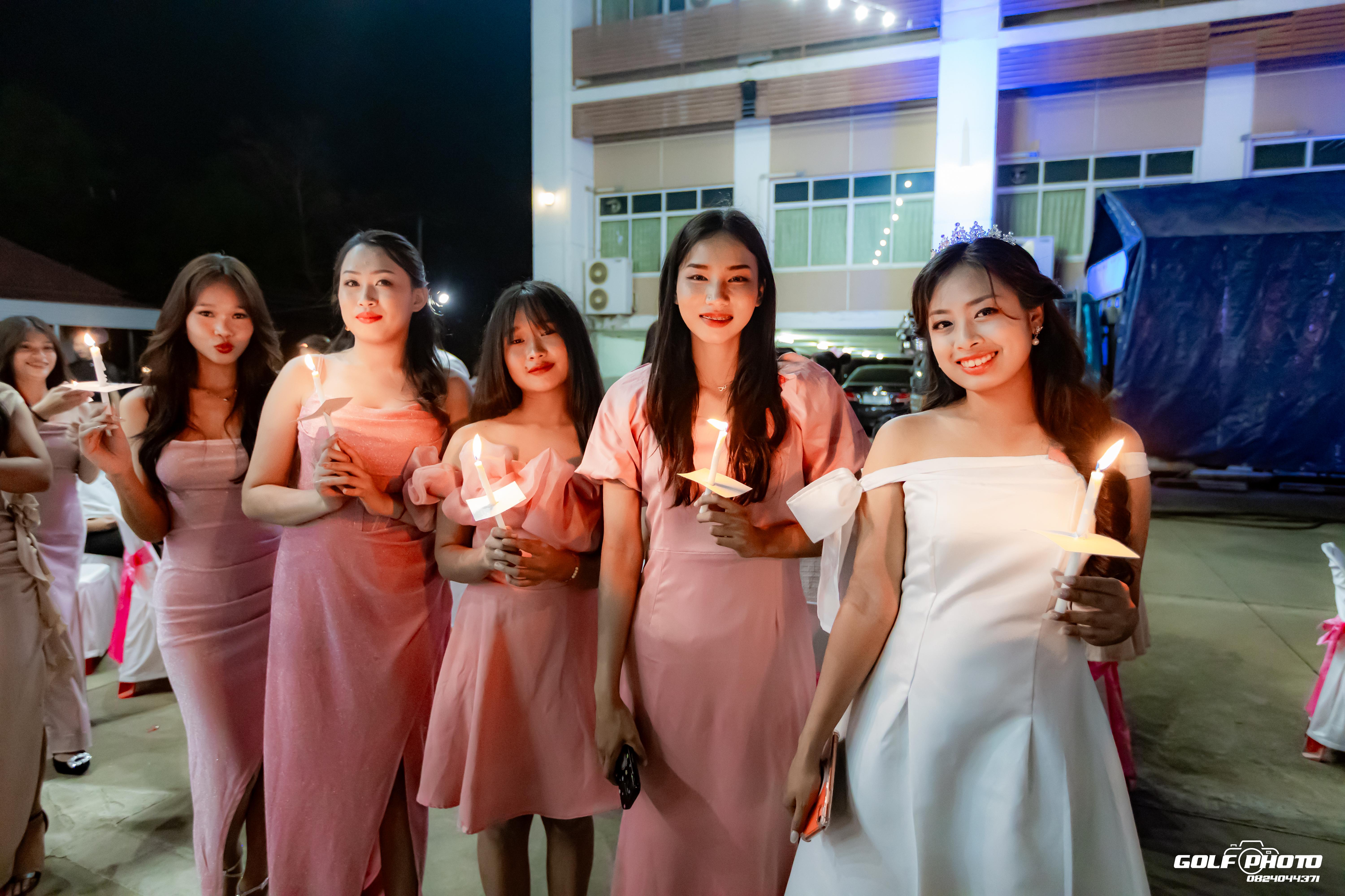 183. งานราตรีสีฟ้า