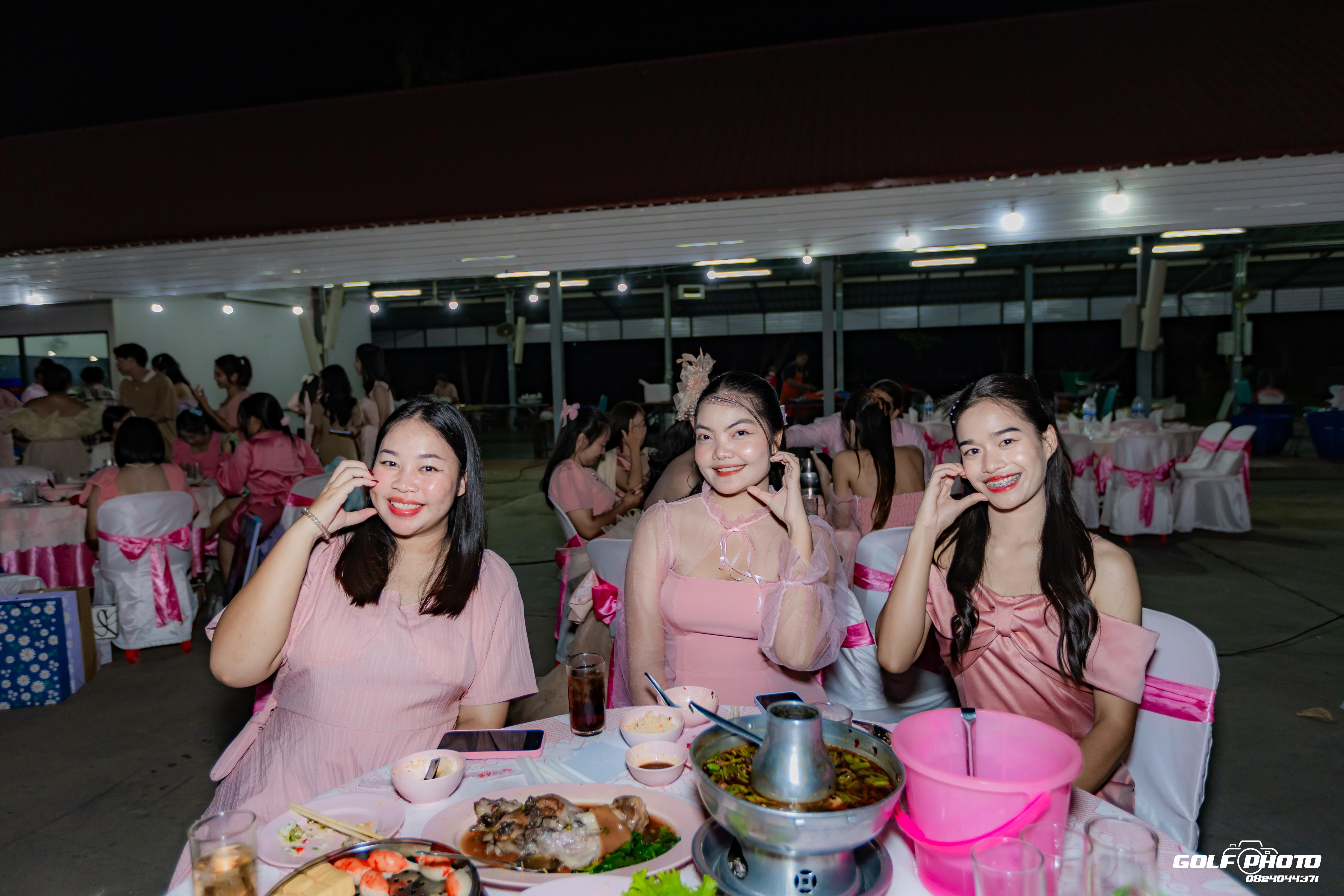 372. งานราตรีสีฟ้า