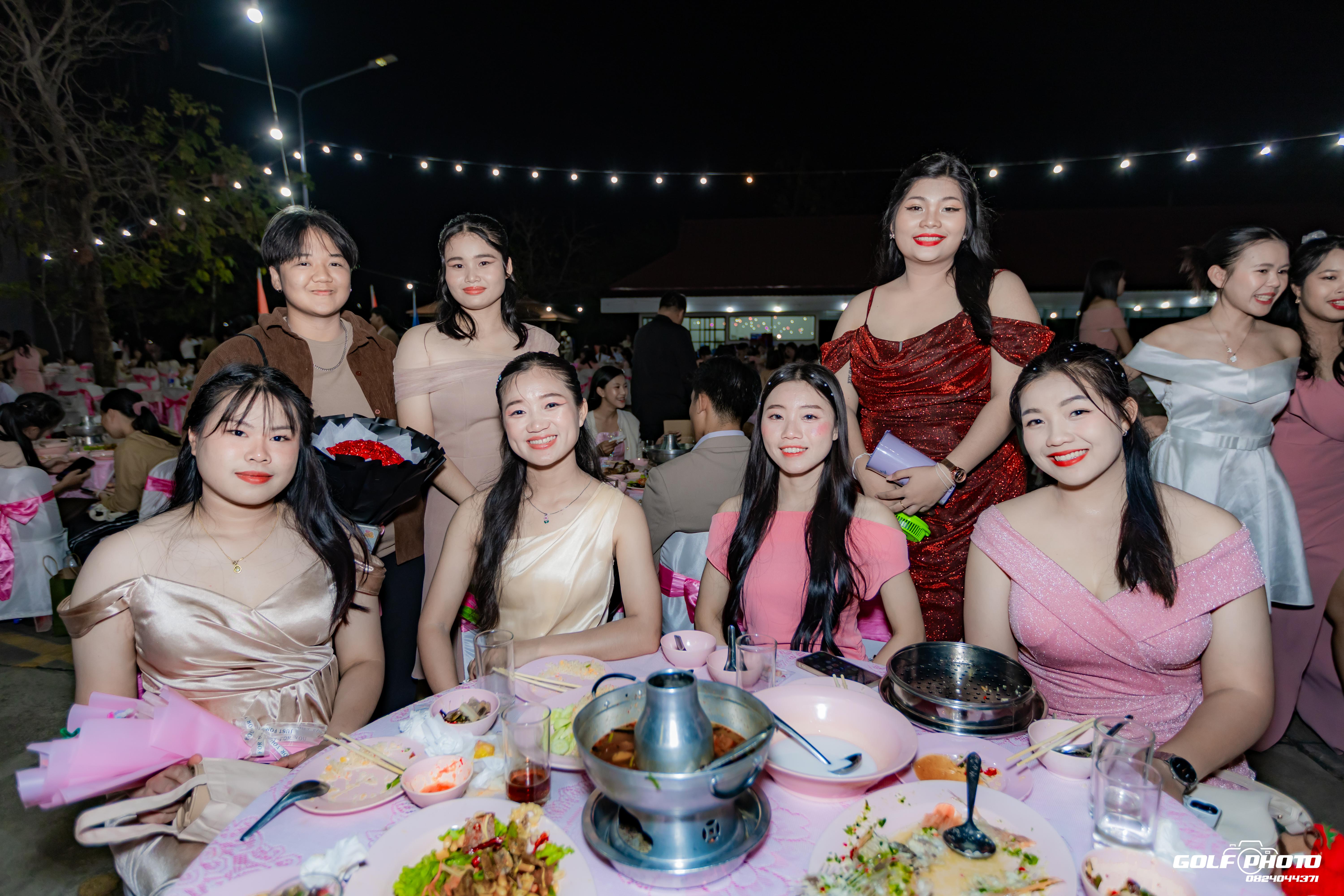 428. งานราตรีสีฟ้า