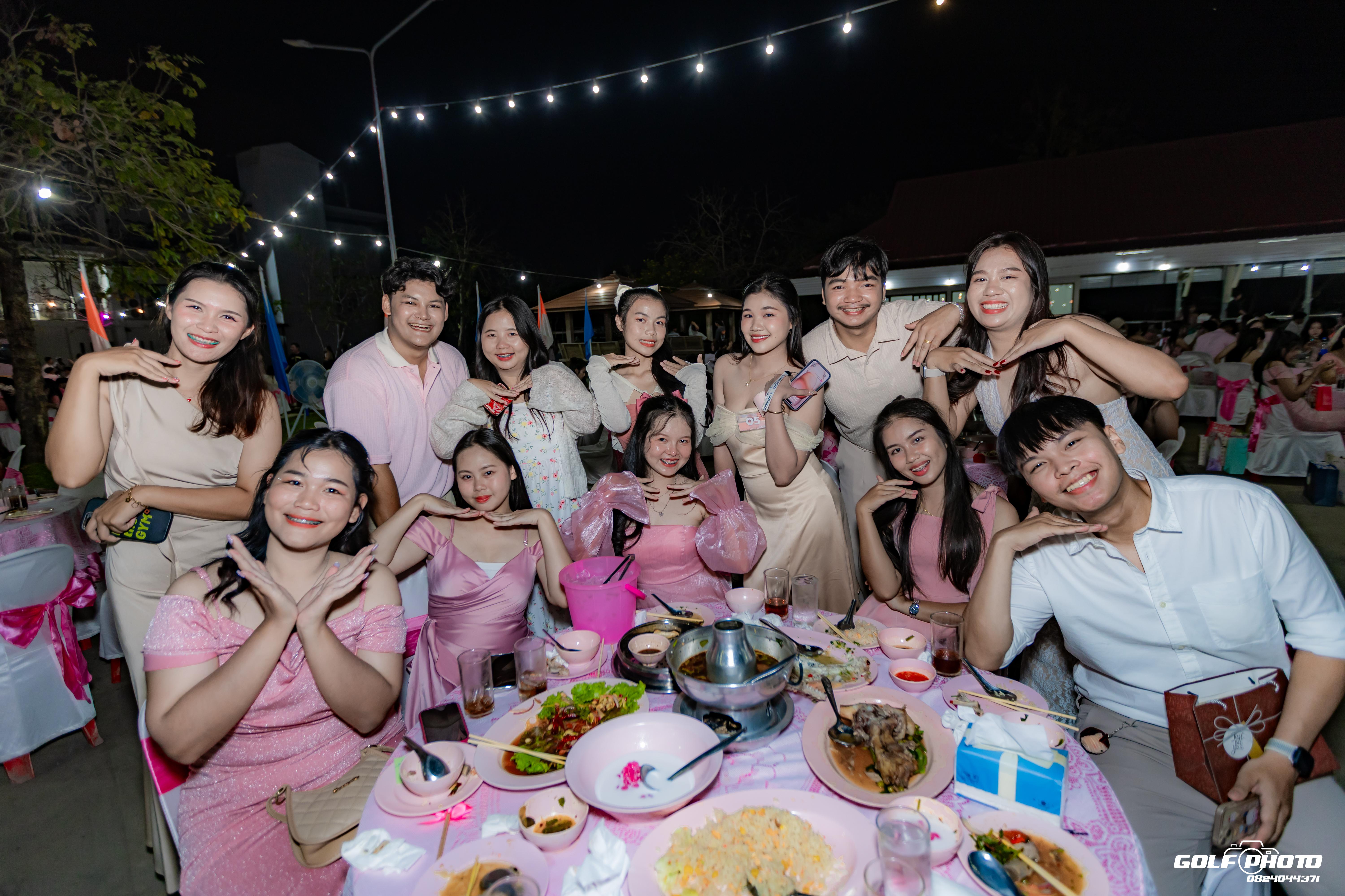 440. งานราตรีสีฟ้า