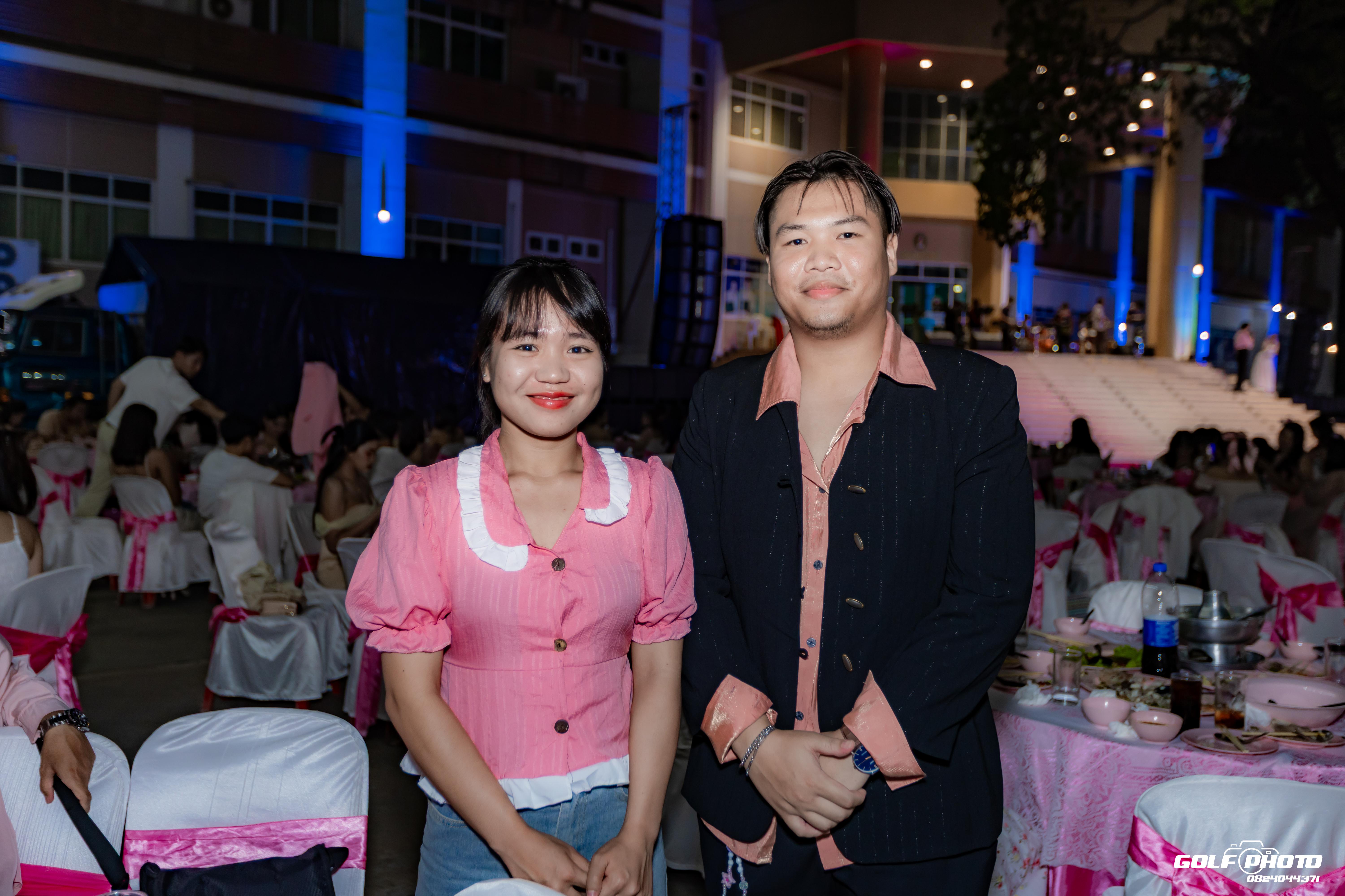 441. งานราตรีสีฟ้า