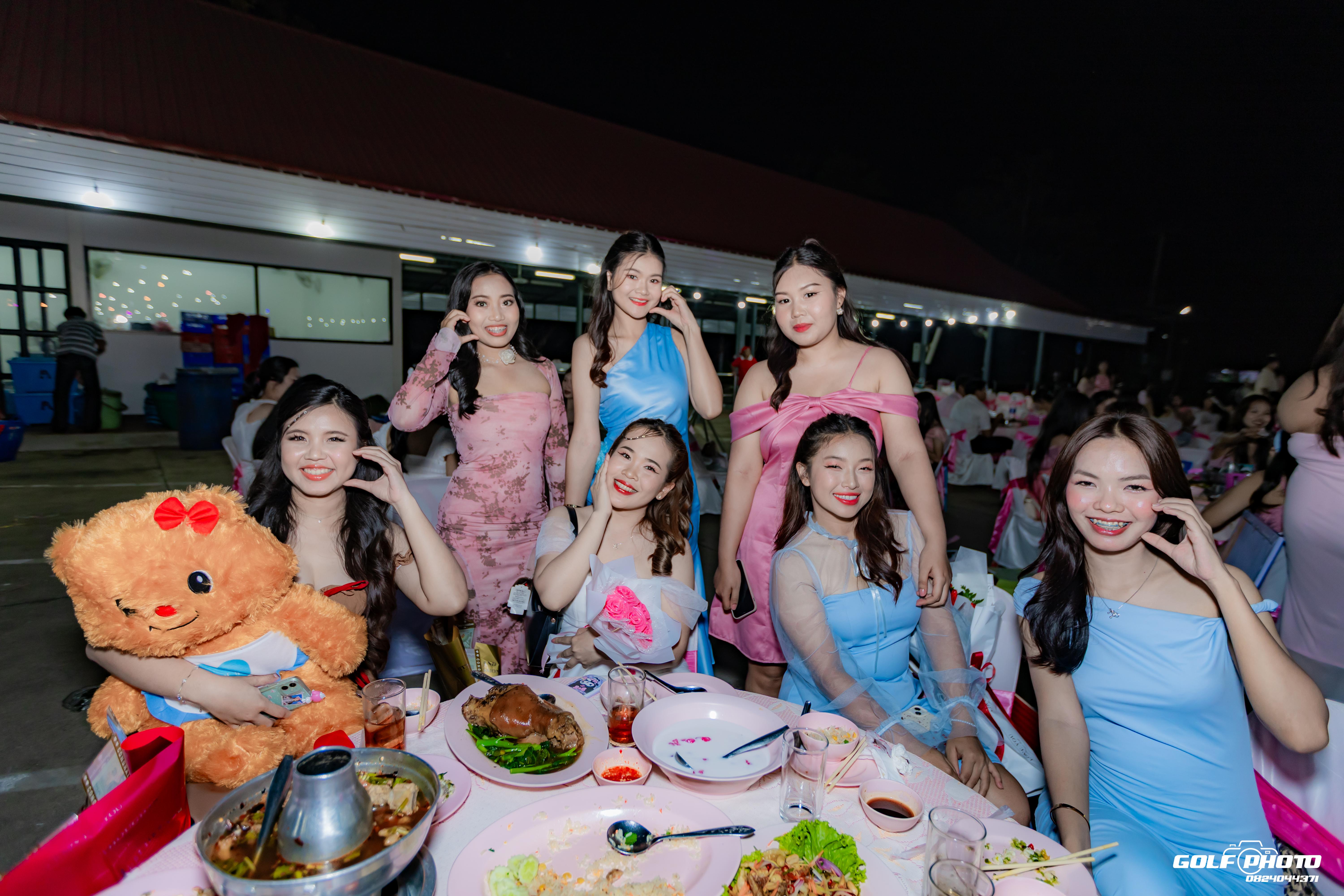 458. งานราตรีสีฟ้า