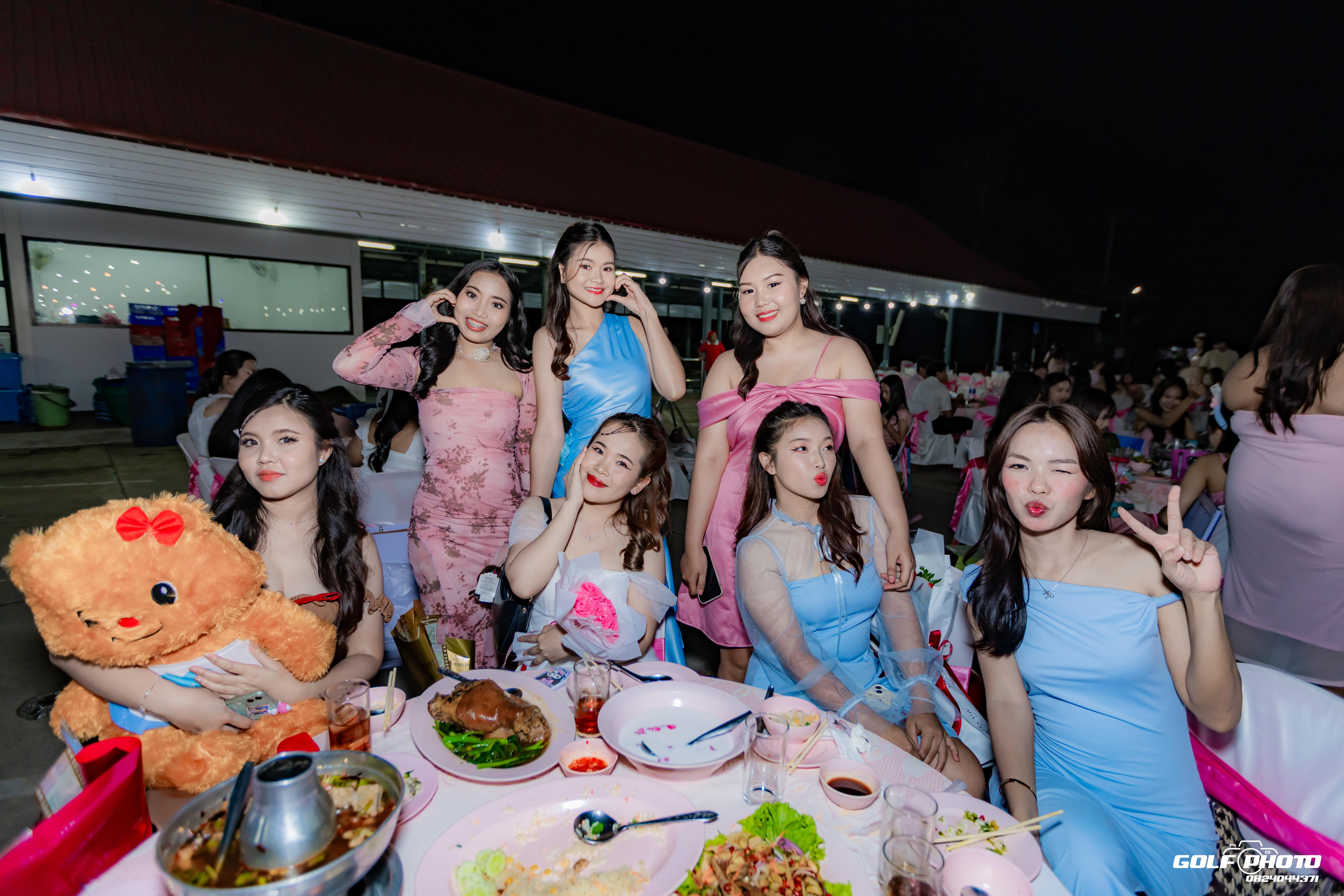 459. งานราตรีสีฟ้า