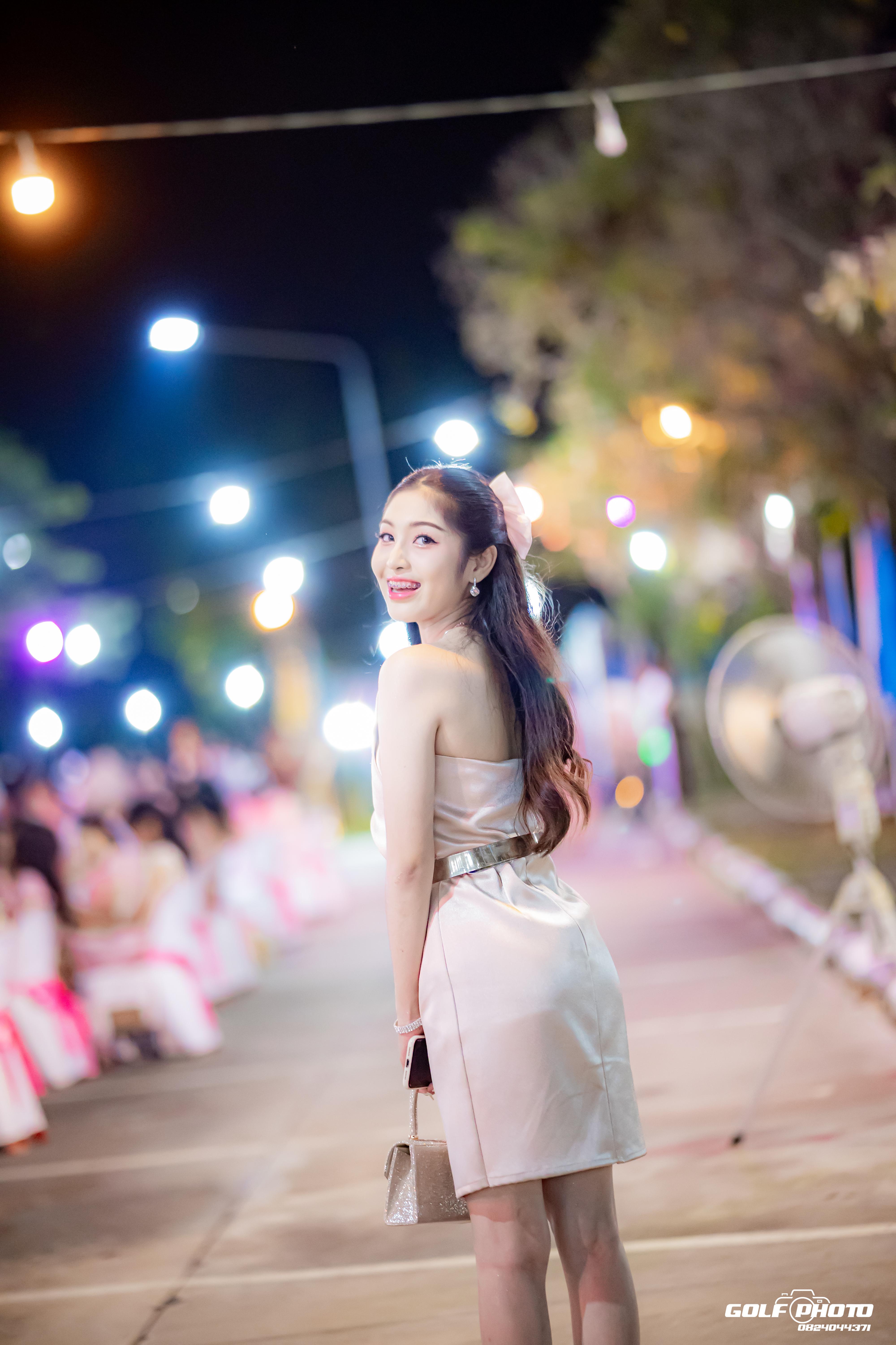 487. งานราตรีสีฟ้า