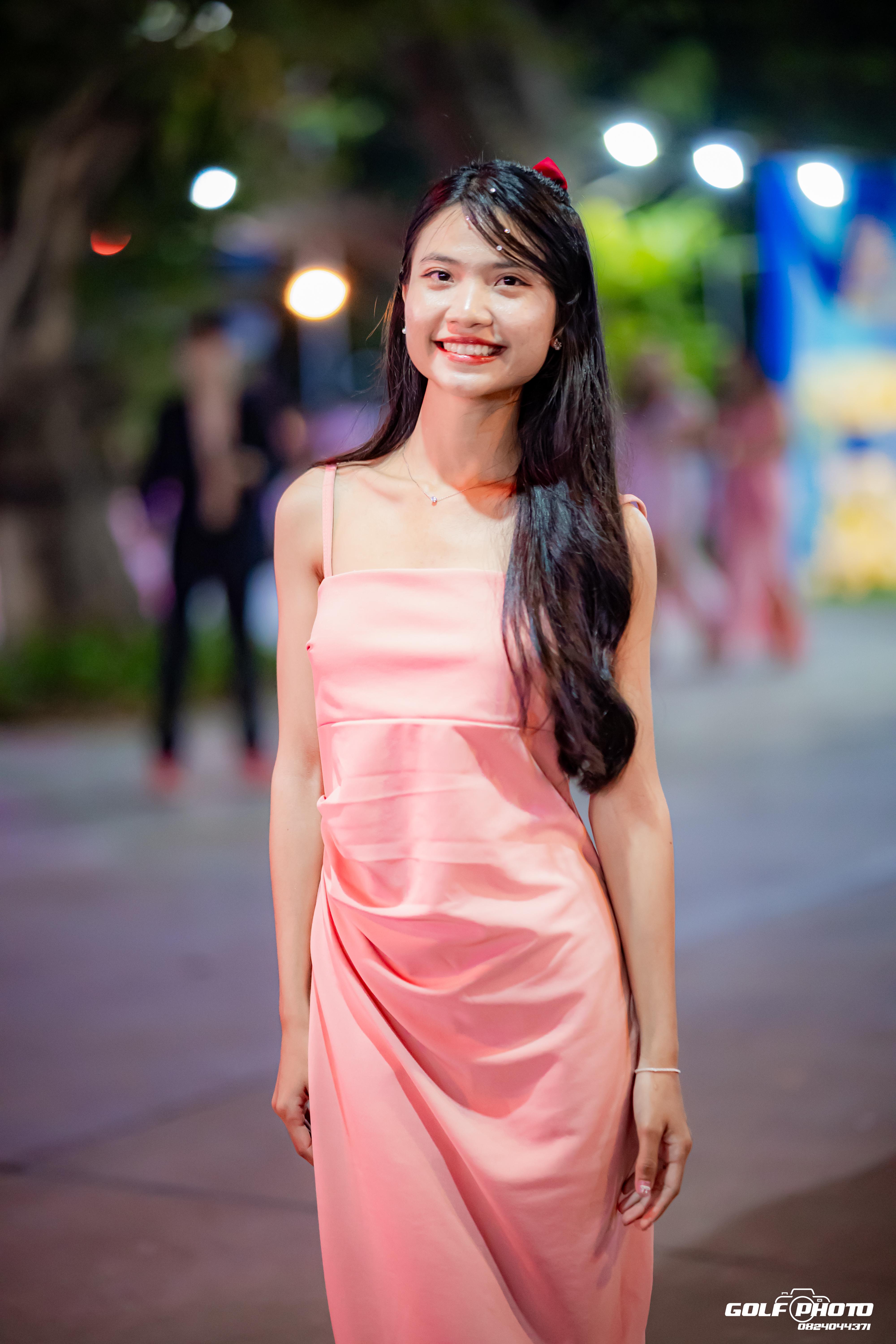 522. งานราตรีสีฟ้า