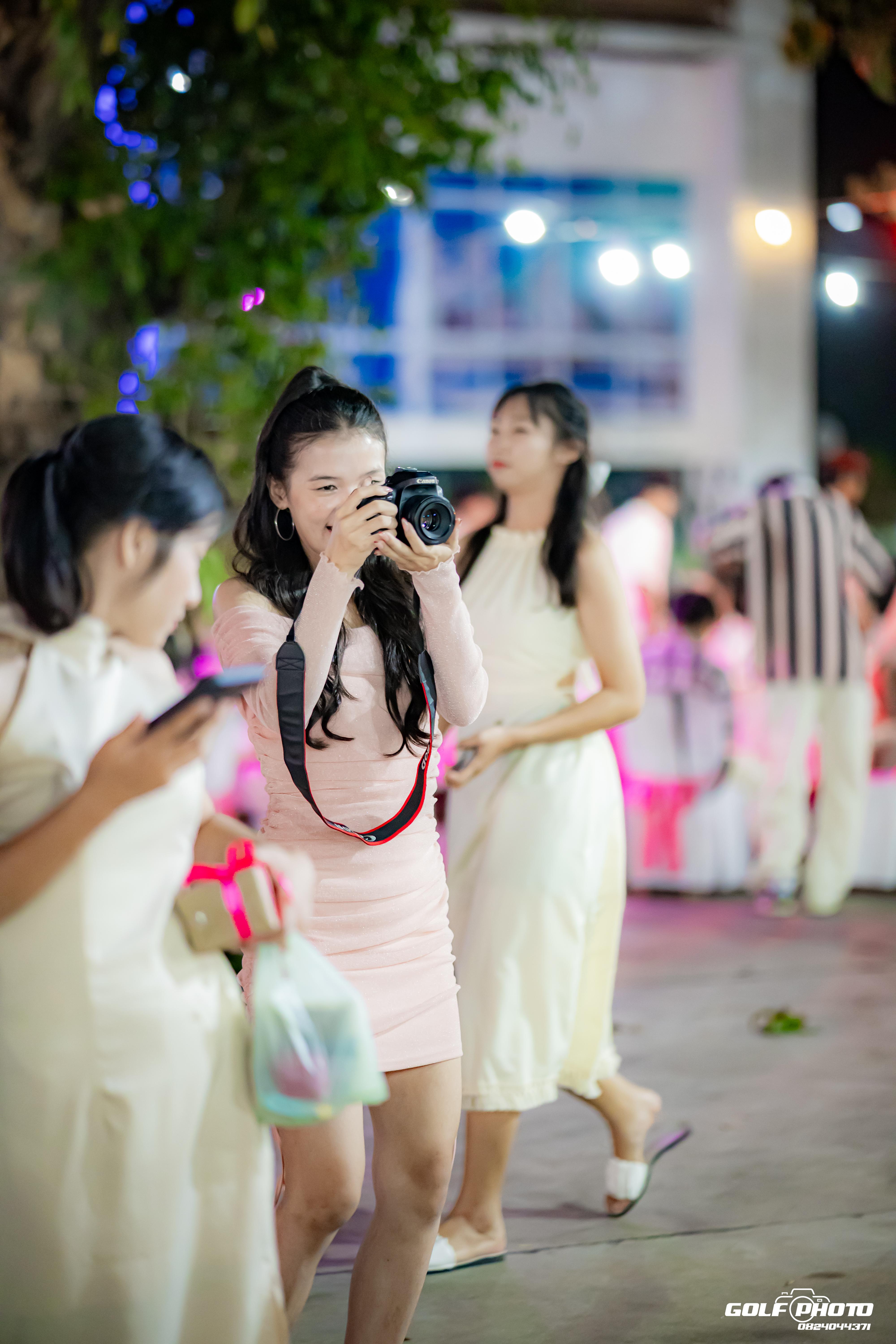 542. งานราตรีสีฟ้า