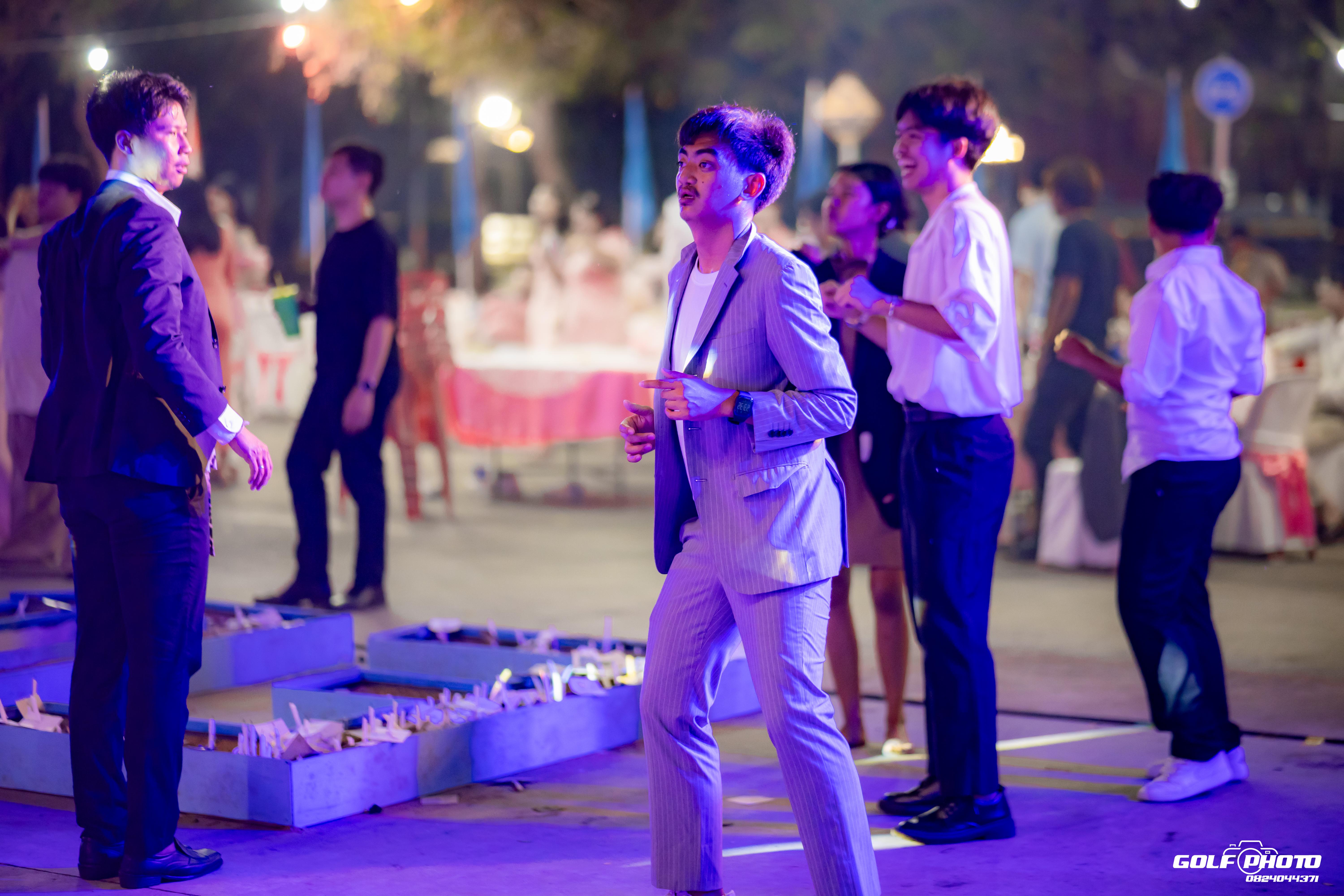 622. งานราตรีสีฟ้า