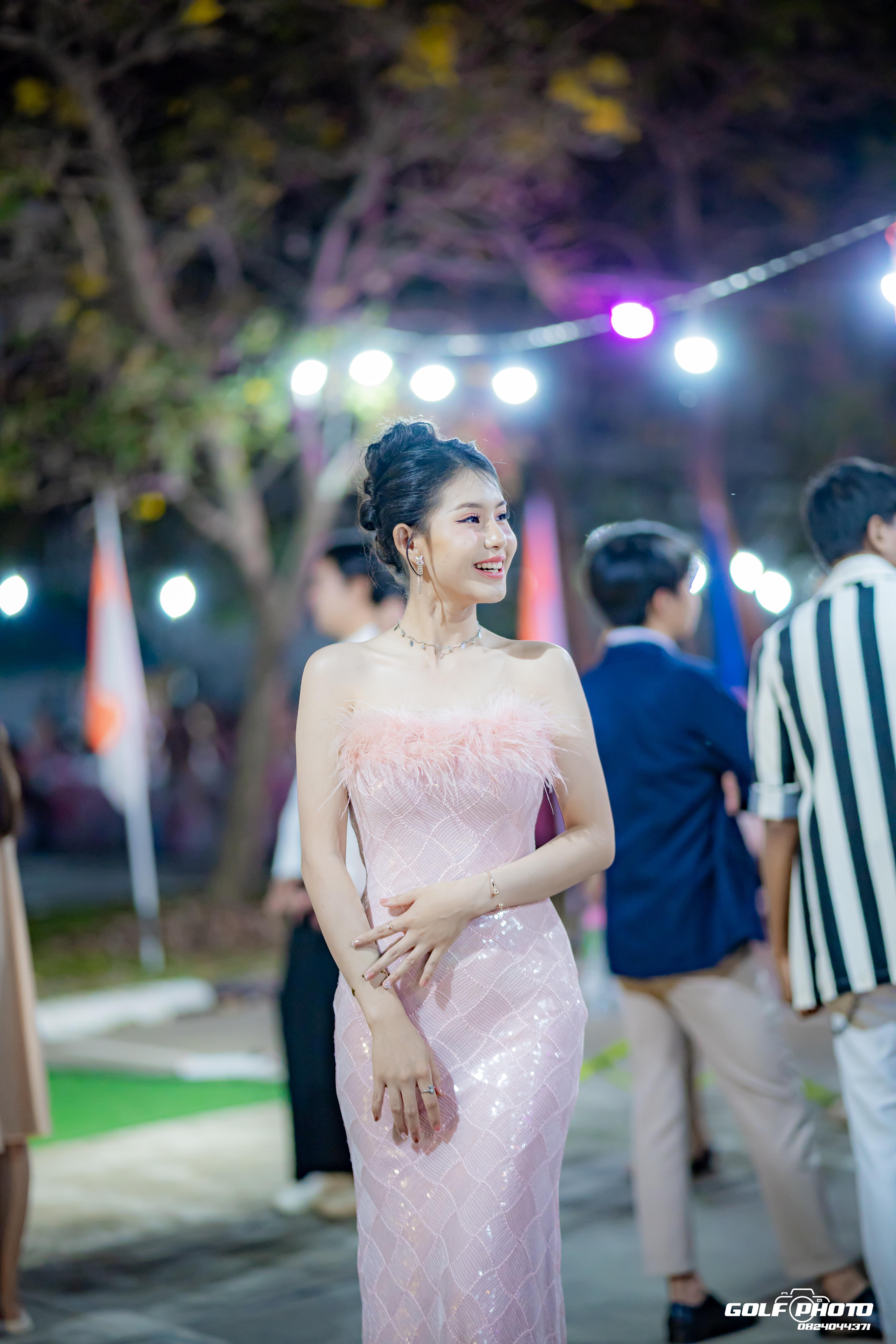 634. งานราตรีสีฟ้า