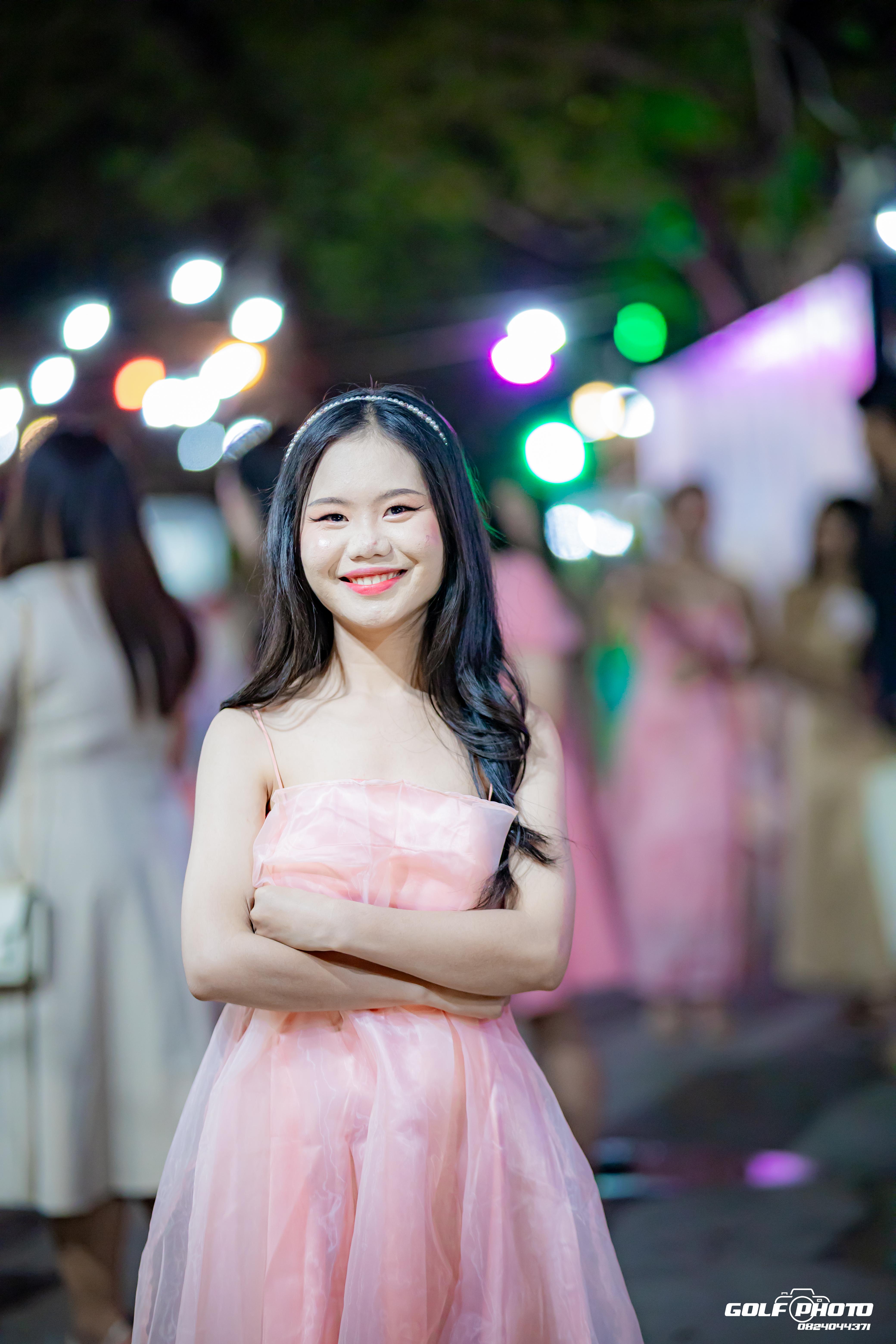 640. งานราตรีสีฟ้า