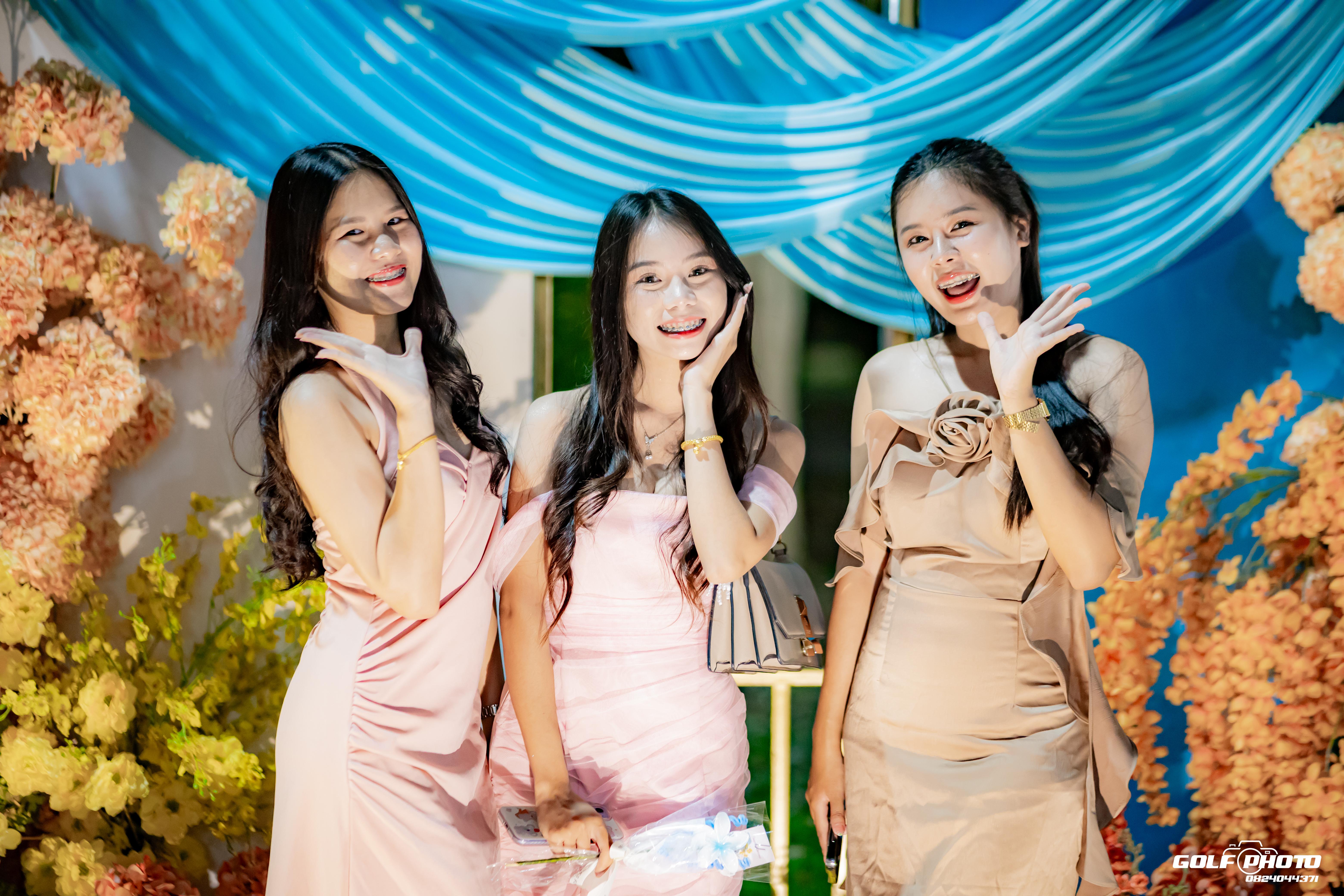 648. งานราตรีสีฟ้า