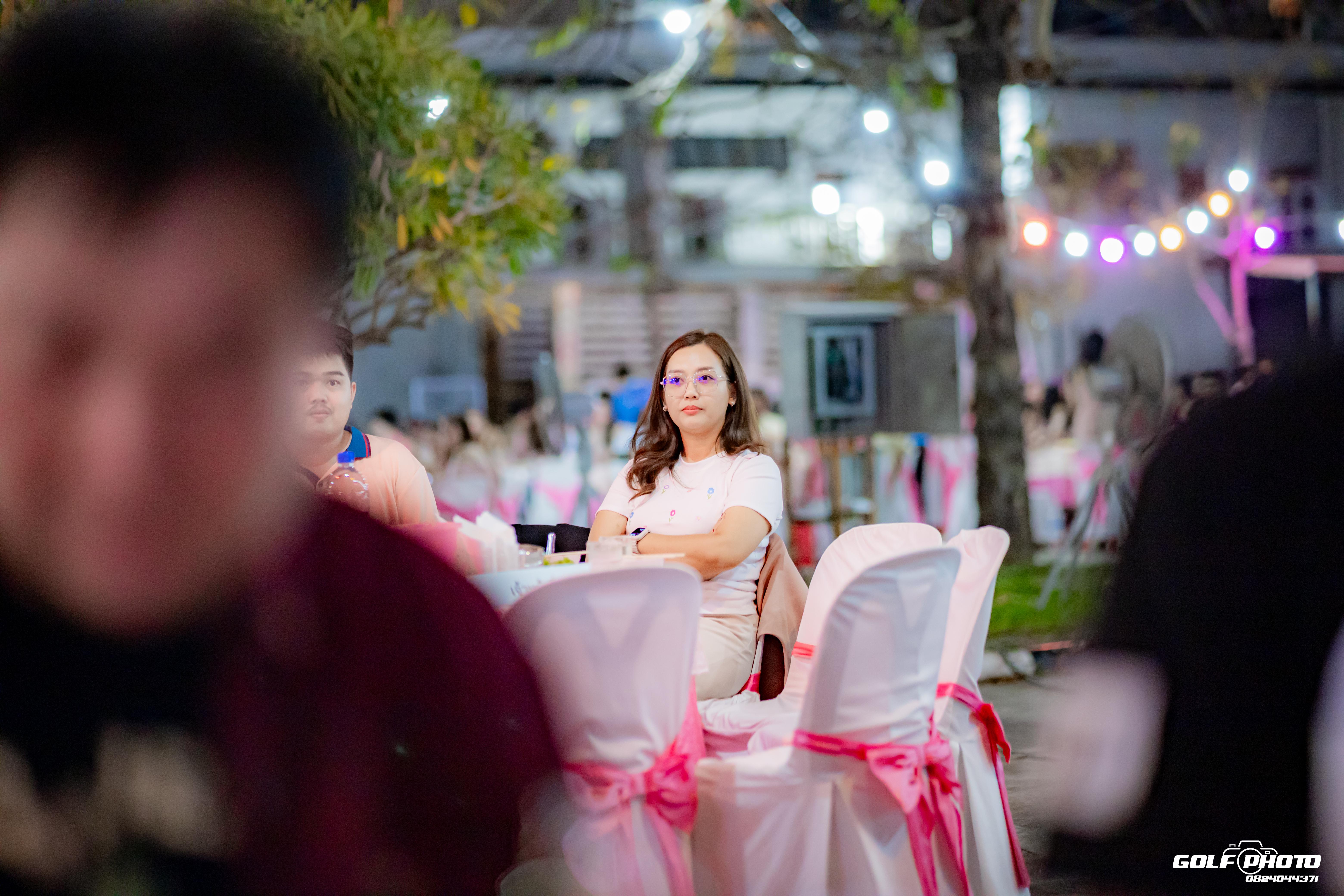 656. งานราตรีสีฟ้า