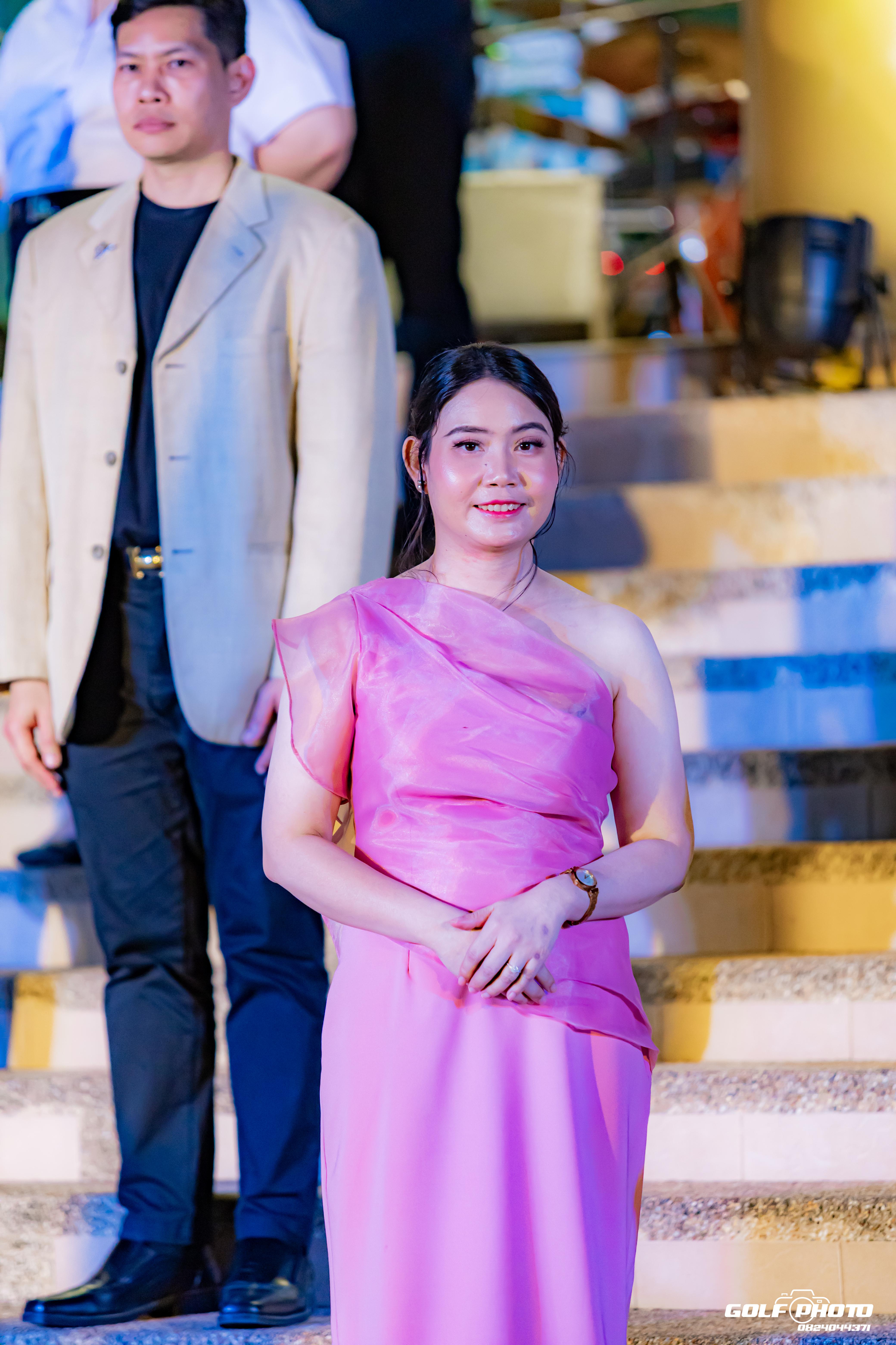 664. งานราตรีสีฟ้า