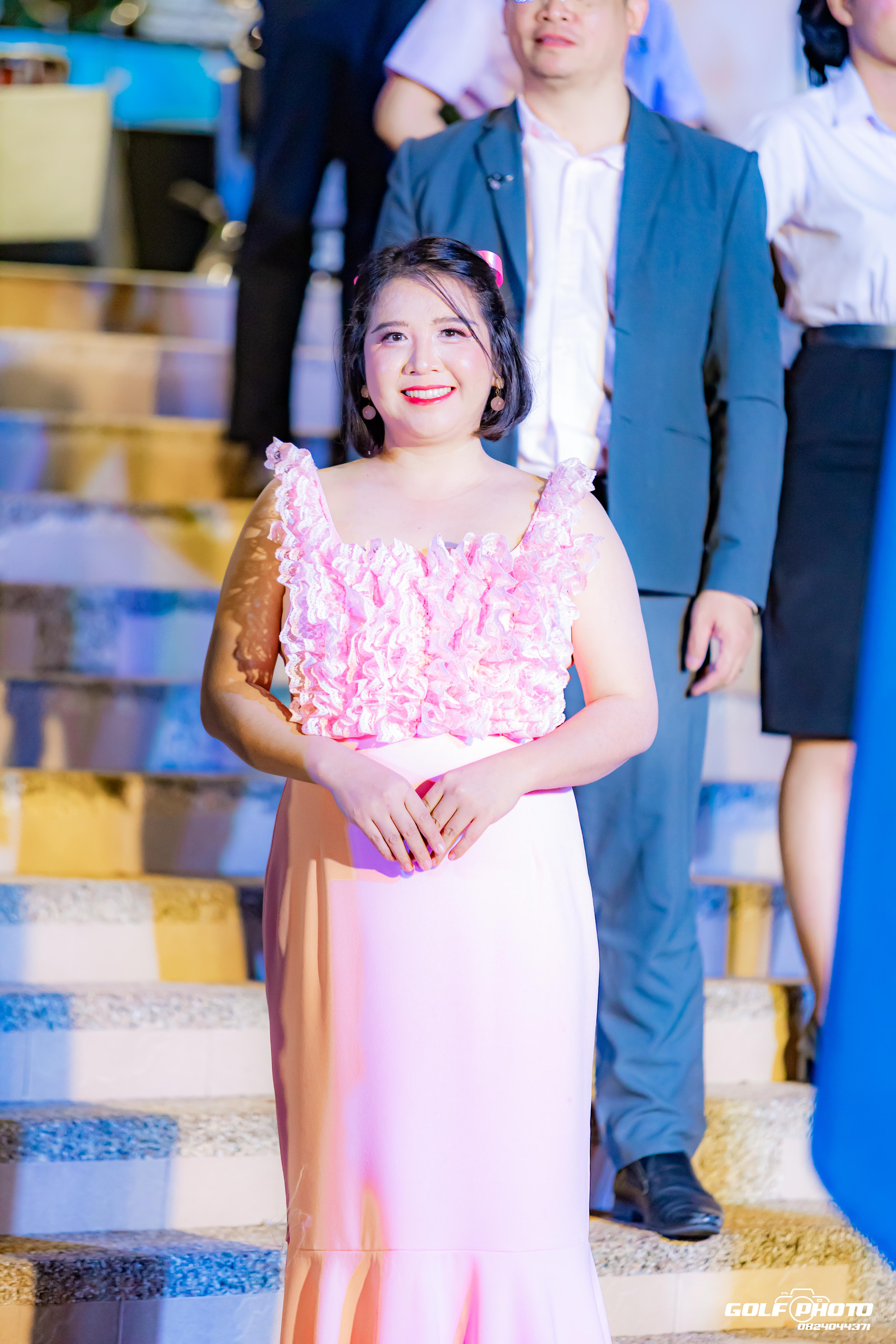 670. งานราตรีสีฟ้า