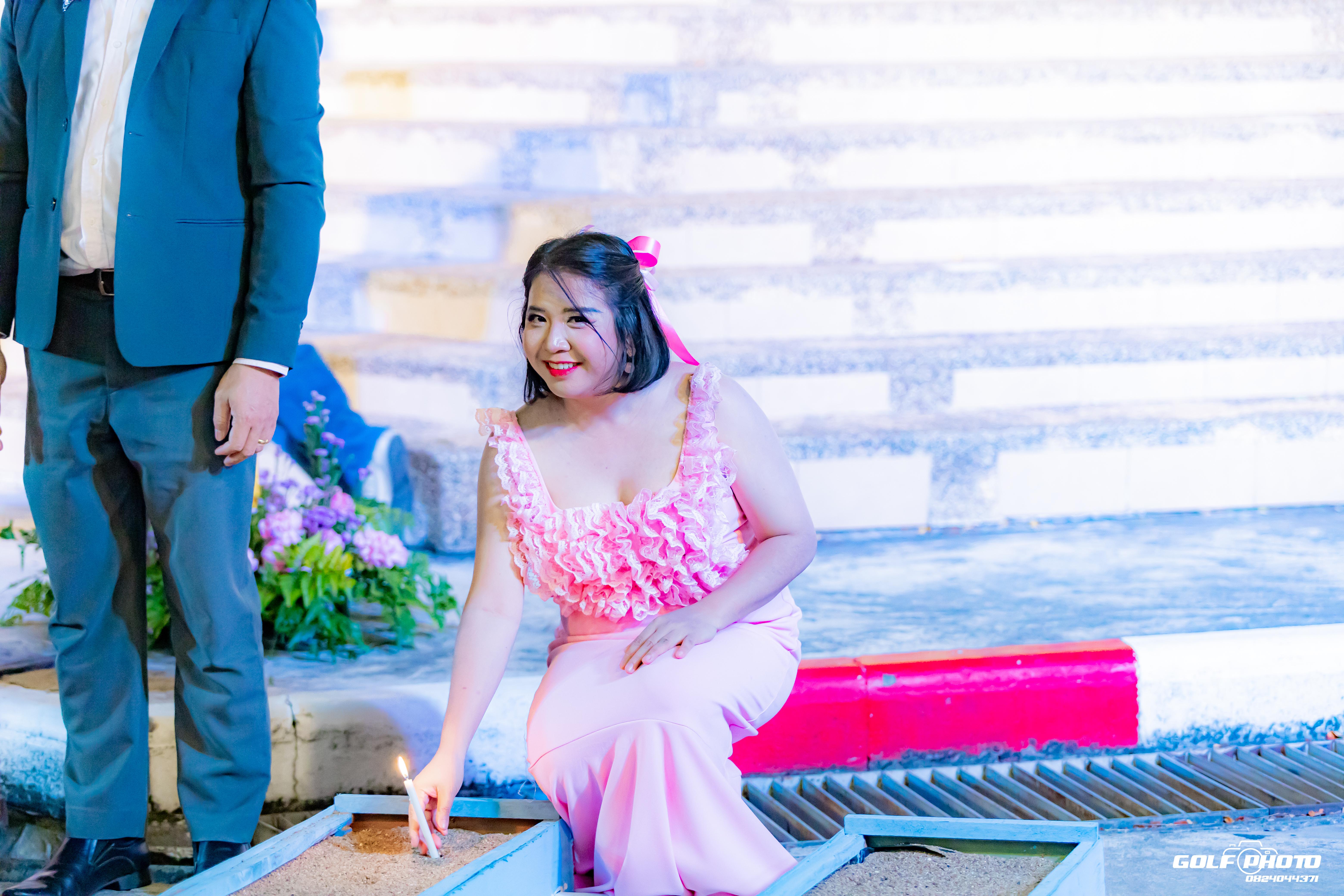 679. งานราตรีสีฟ้า