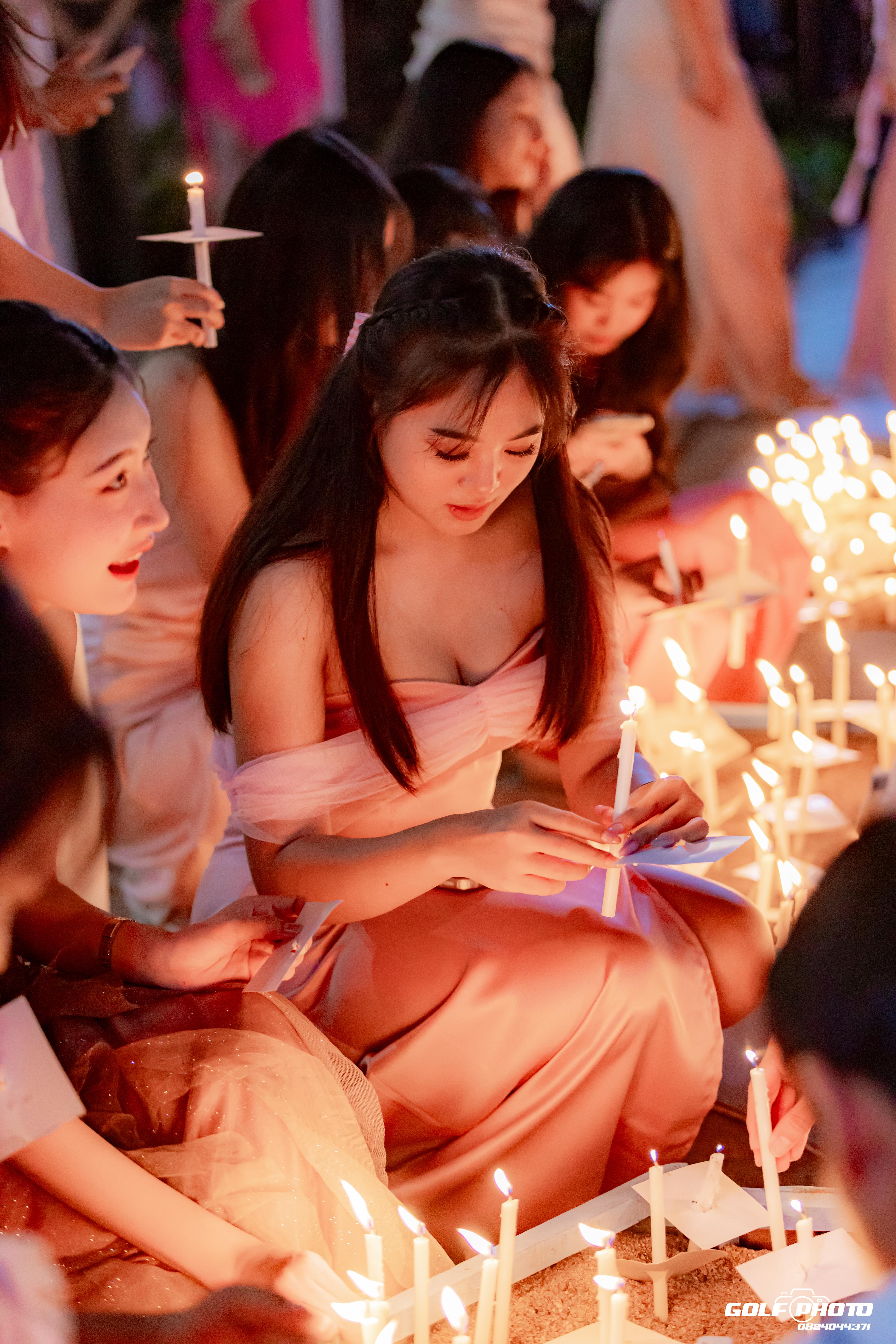 691. งานราตรีสีฟ้า