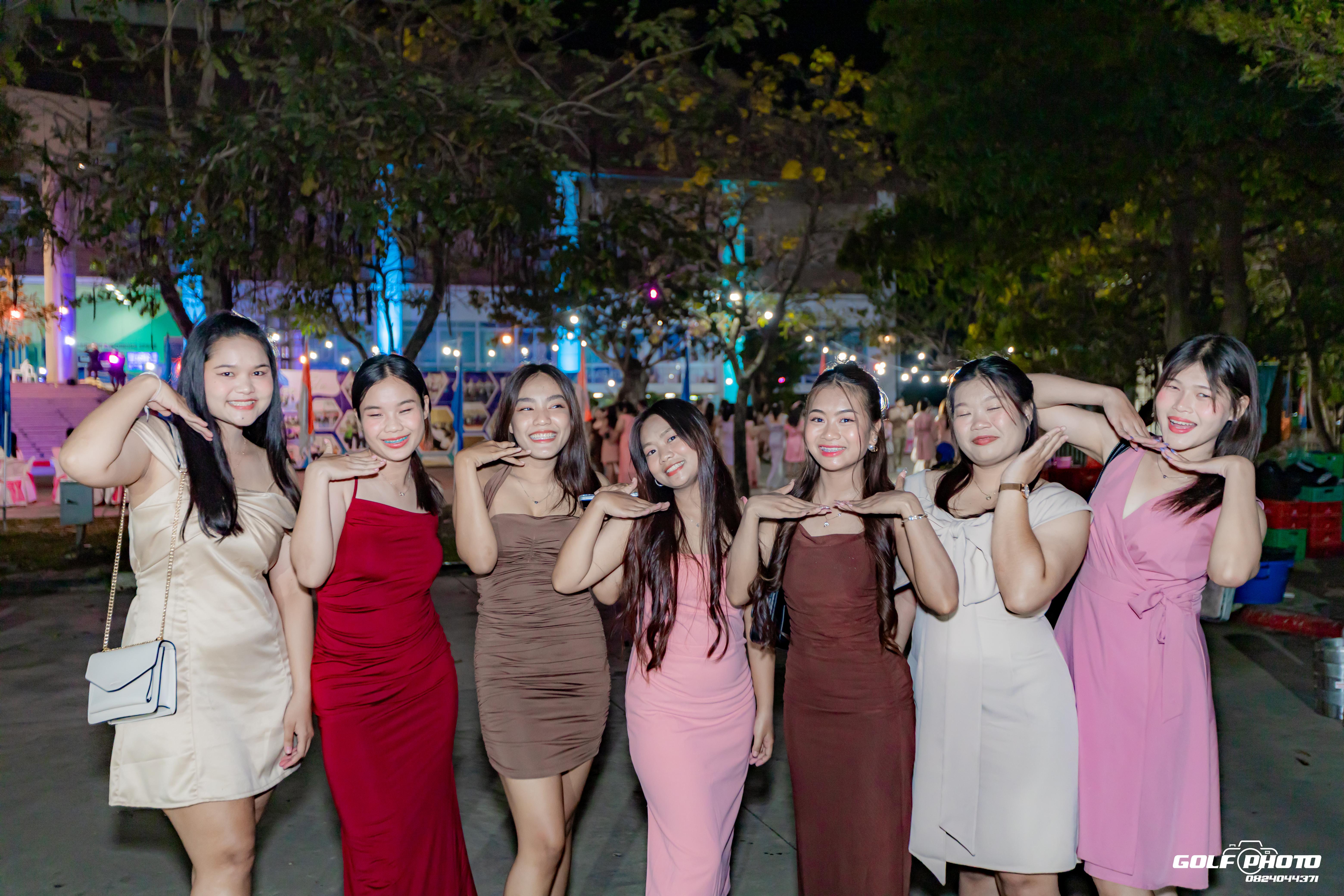 822. งานราตรีสีฟ้า