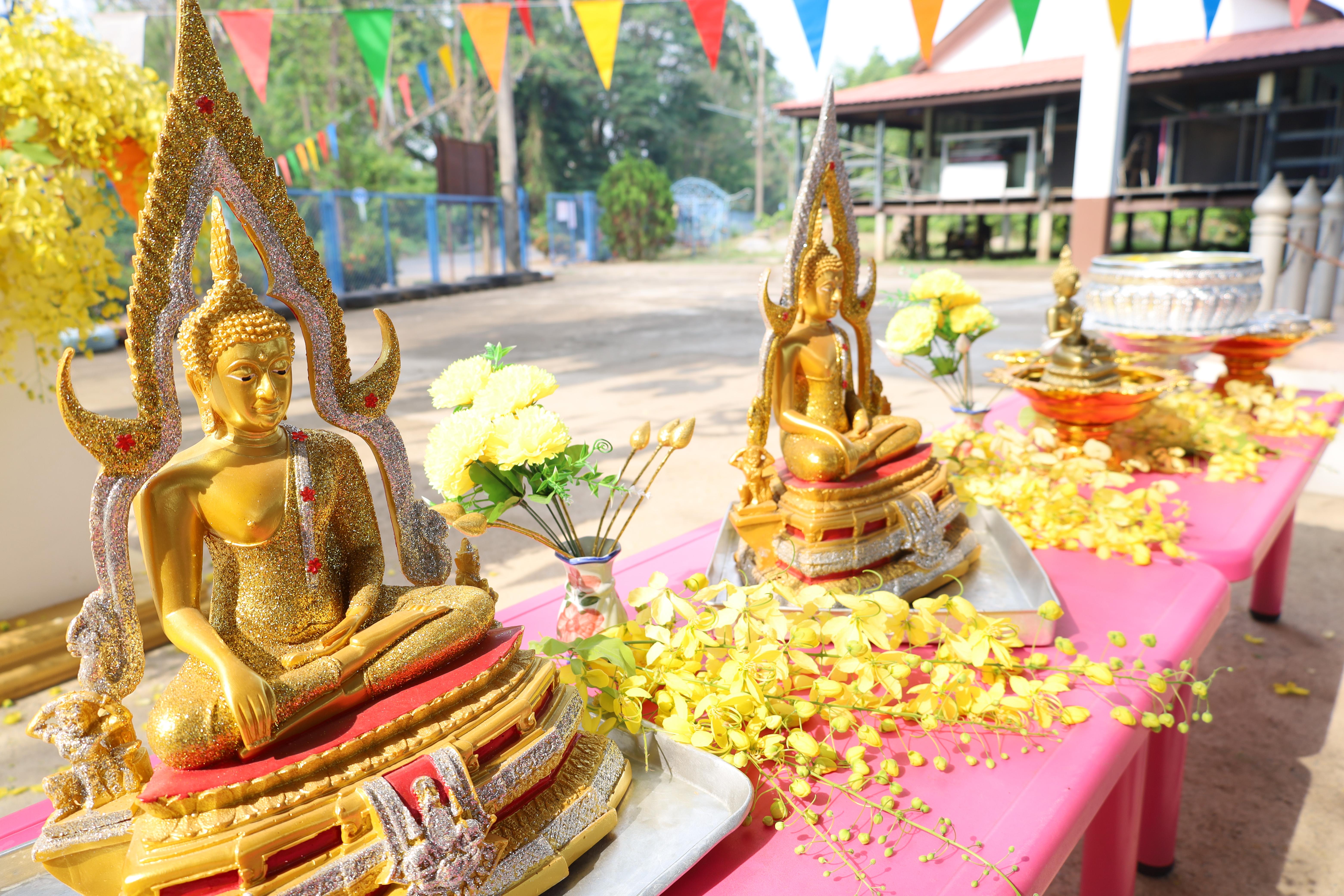 4. กิจกรรมวันสงกรานต์โรงเรียนอนุบาลราชภัฏกำแพงเพชร ปีการศึกษา 2567