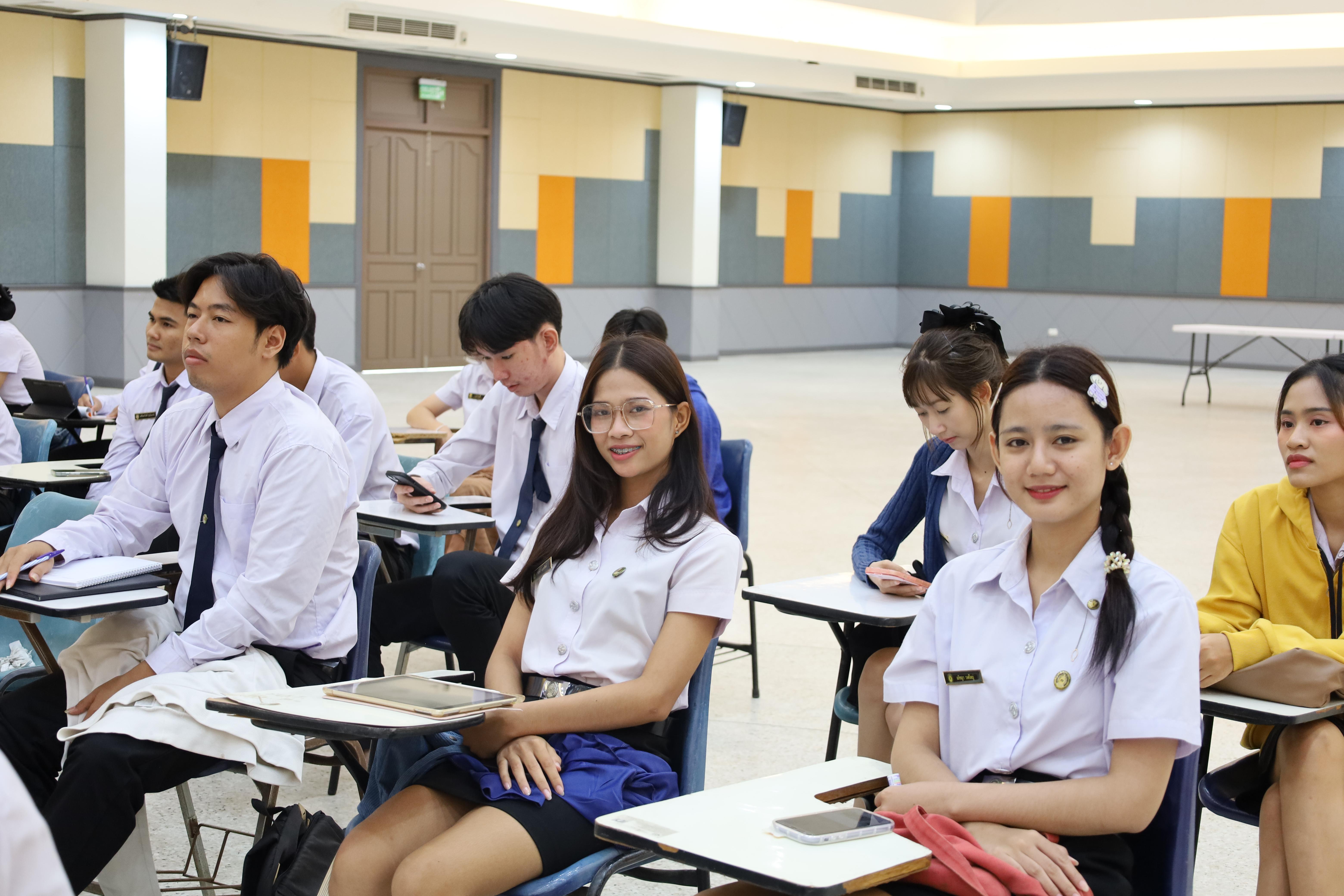 61. ปฐมนิเทศนักศึกษาก่อนออกฝึกประสบการณ์วิชาชีพครู ประจำปีการศึกษา 2567