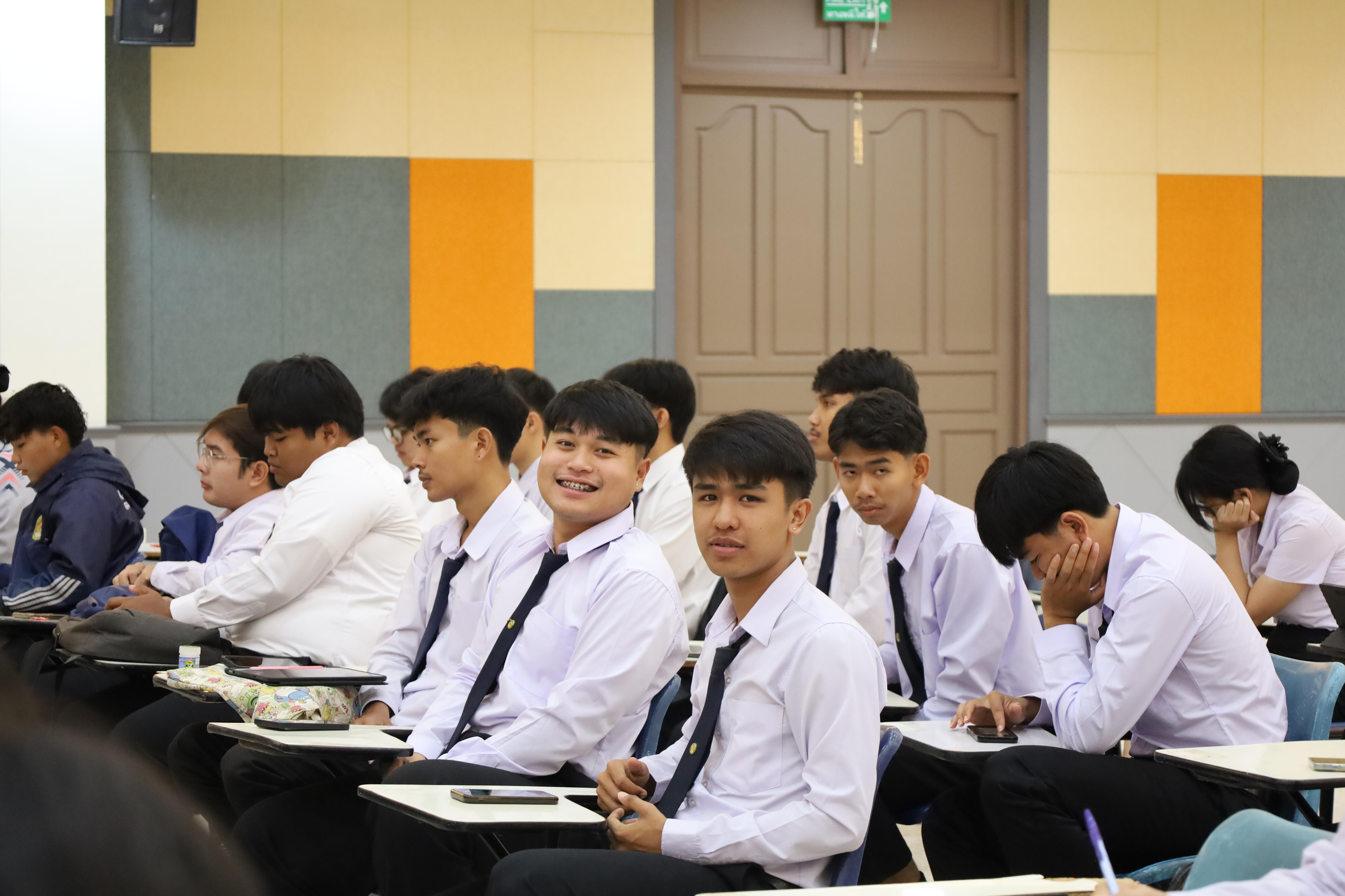 62. ปฐมนิเทศนักศึกษาก่อนออกฝึกประสบการณ์วิชาชีพครู ประจำปีการศึกษา 2567