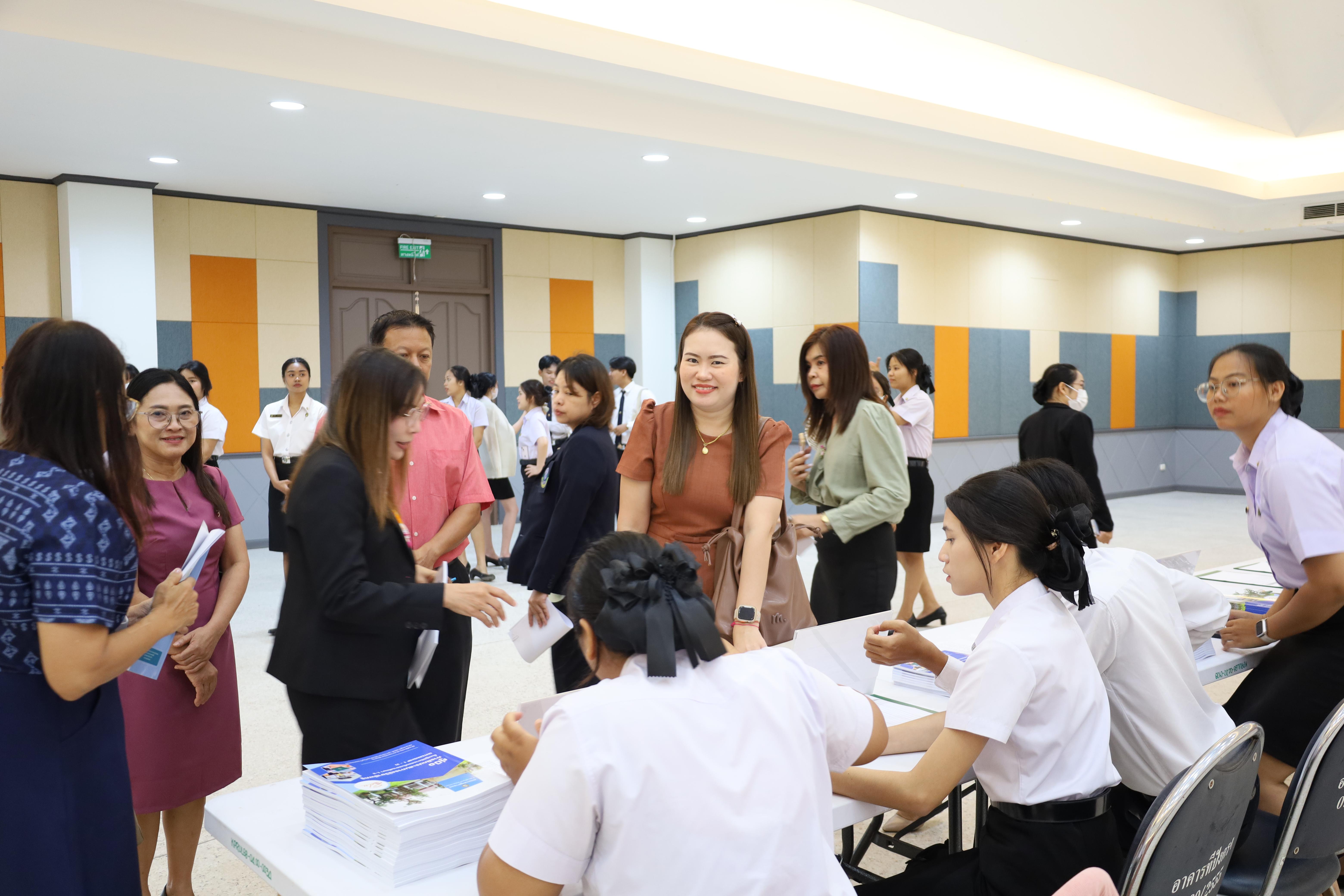 3. พิธีรับมอบศิษย์นักศึกษาฝึกประสบการณ์วิชาชีพครู