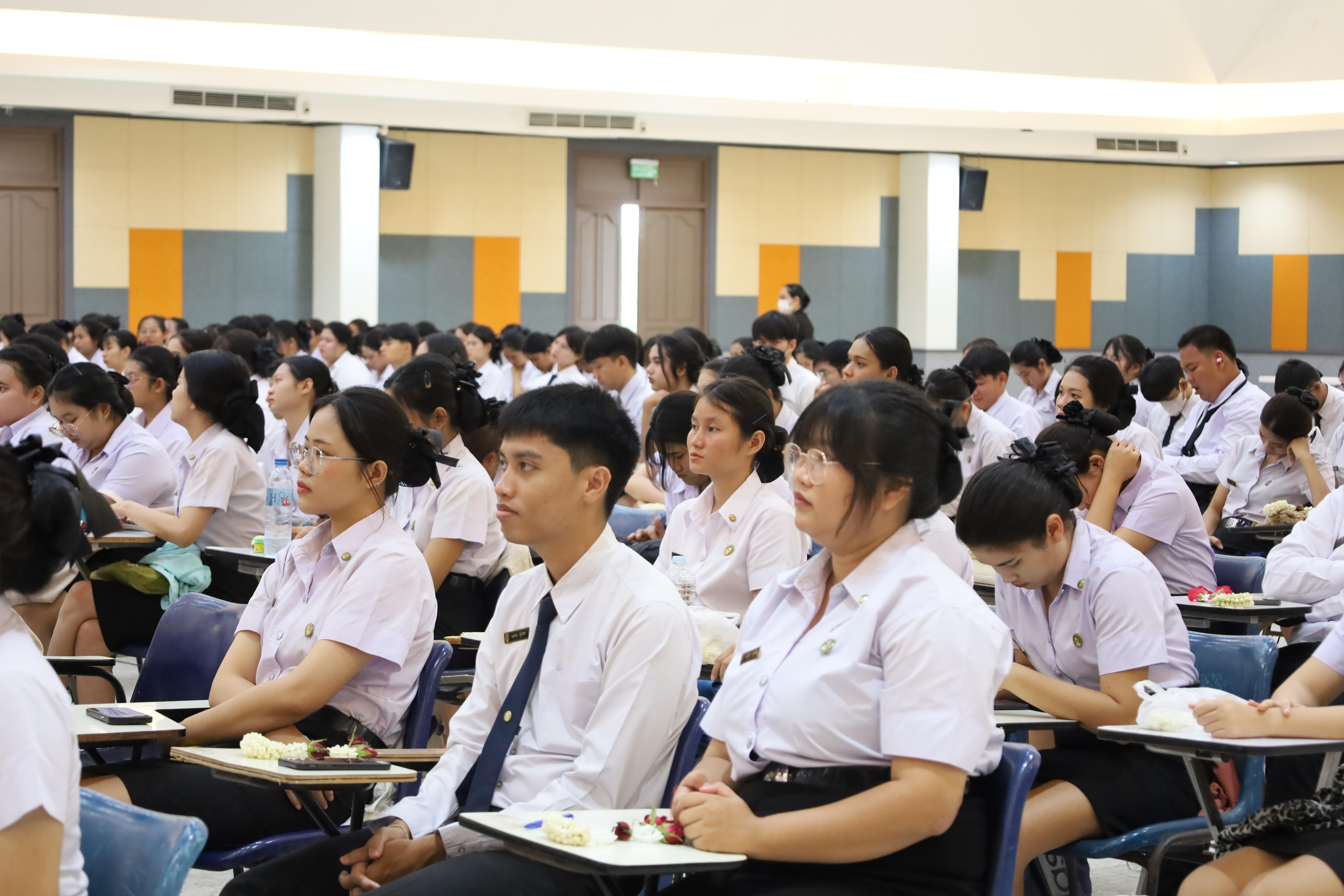 70. พิธีรับมอบศิษย์นักศึกษาฝึกประสบการณ์วิชาชีพครู