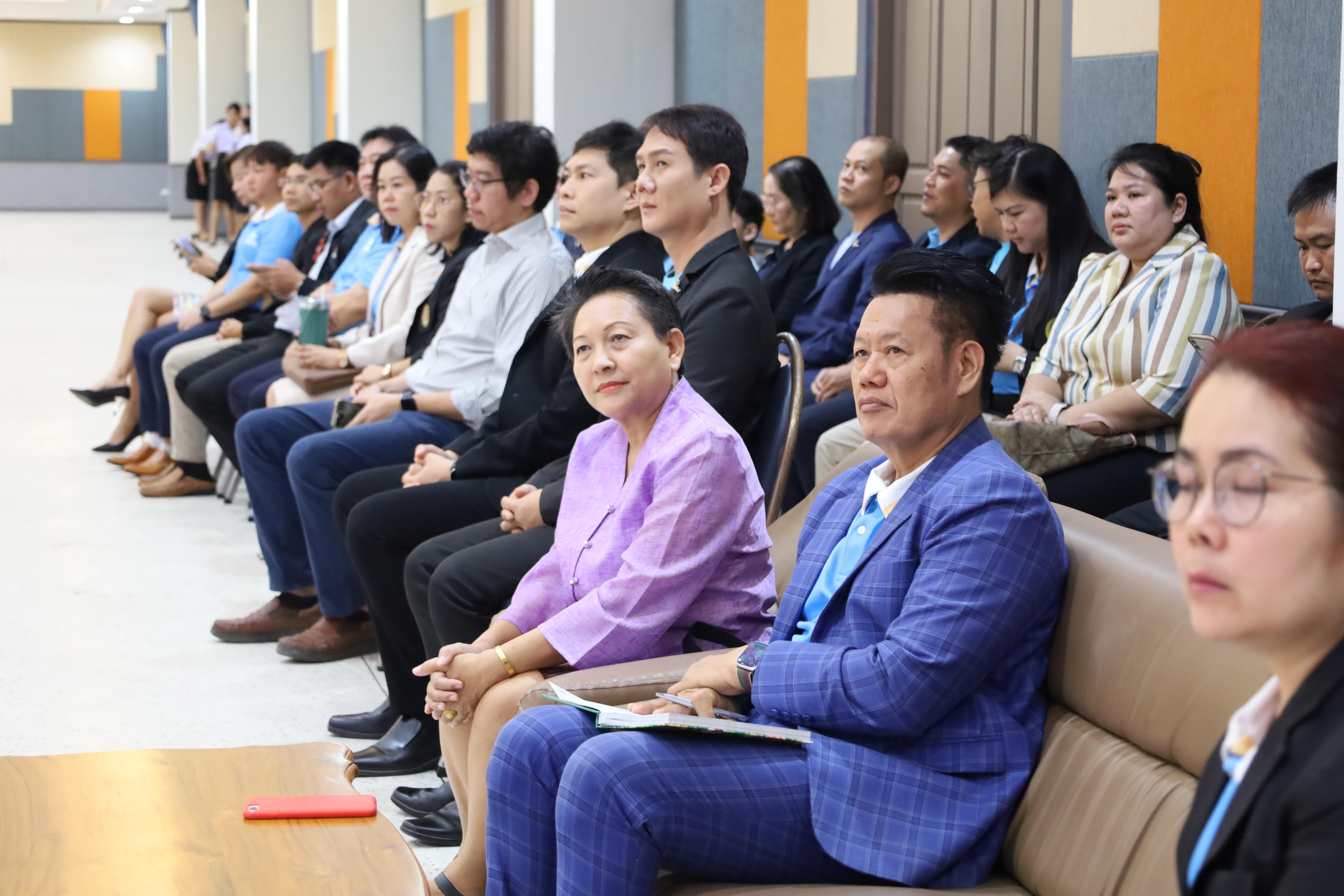 92. พิธีรับมอบศิษย์นักศึกษาฝึกประสบการณ์วิชาชีพครู
