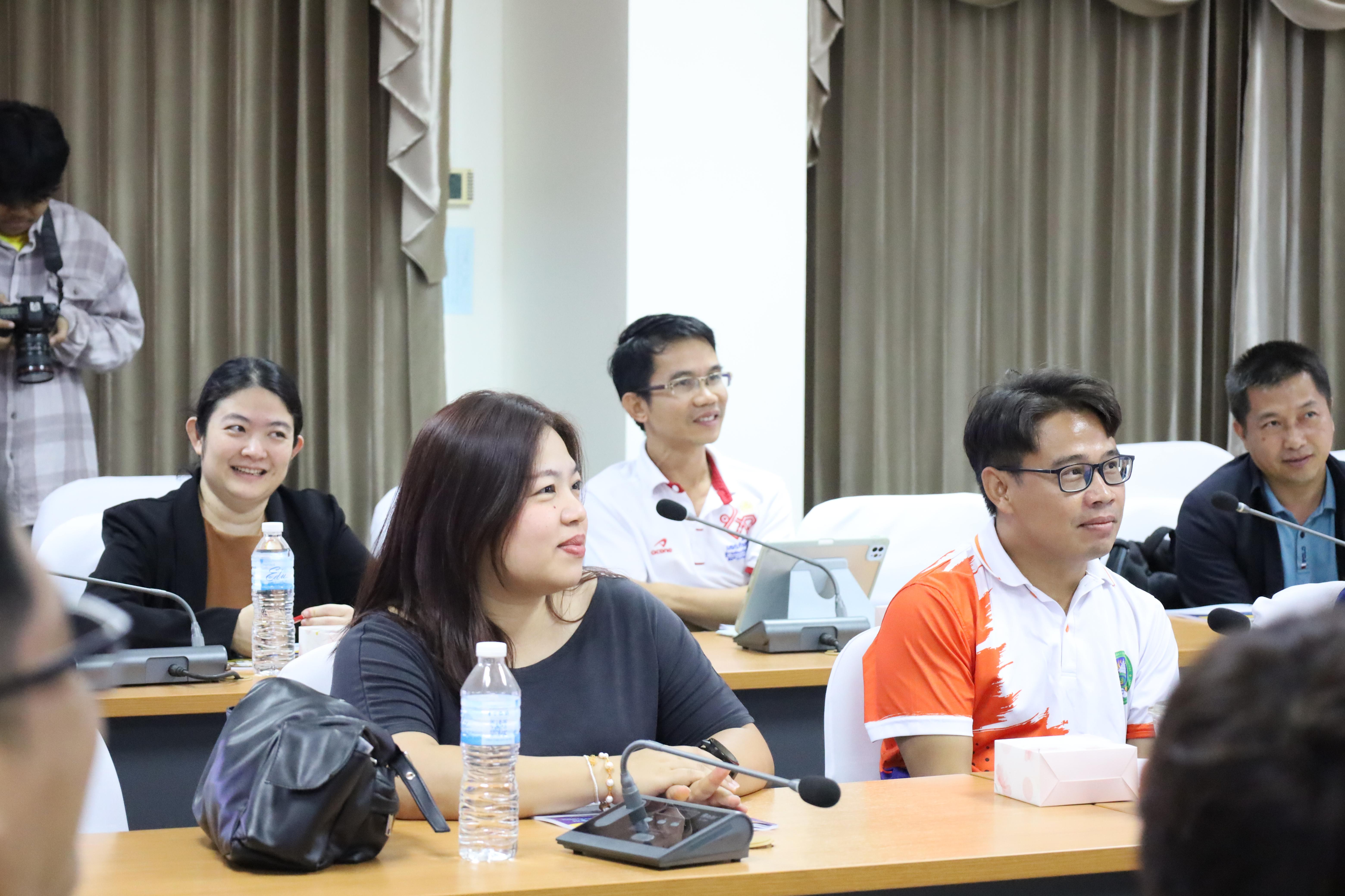 33. โครงการเตรียมความพร้อมสู่ตำแหน่งทางวิชาการ