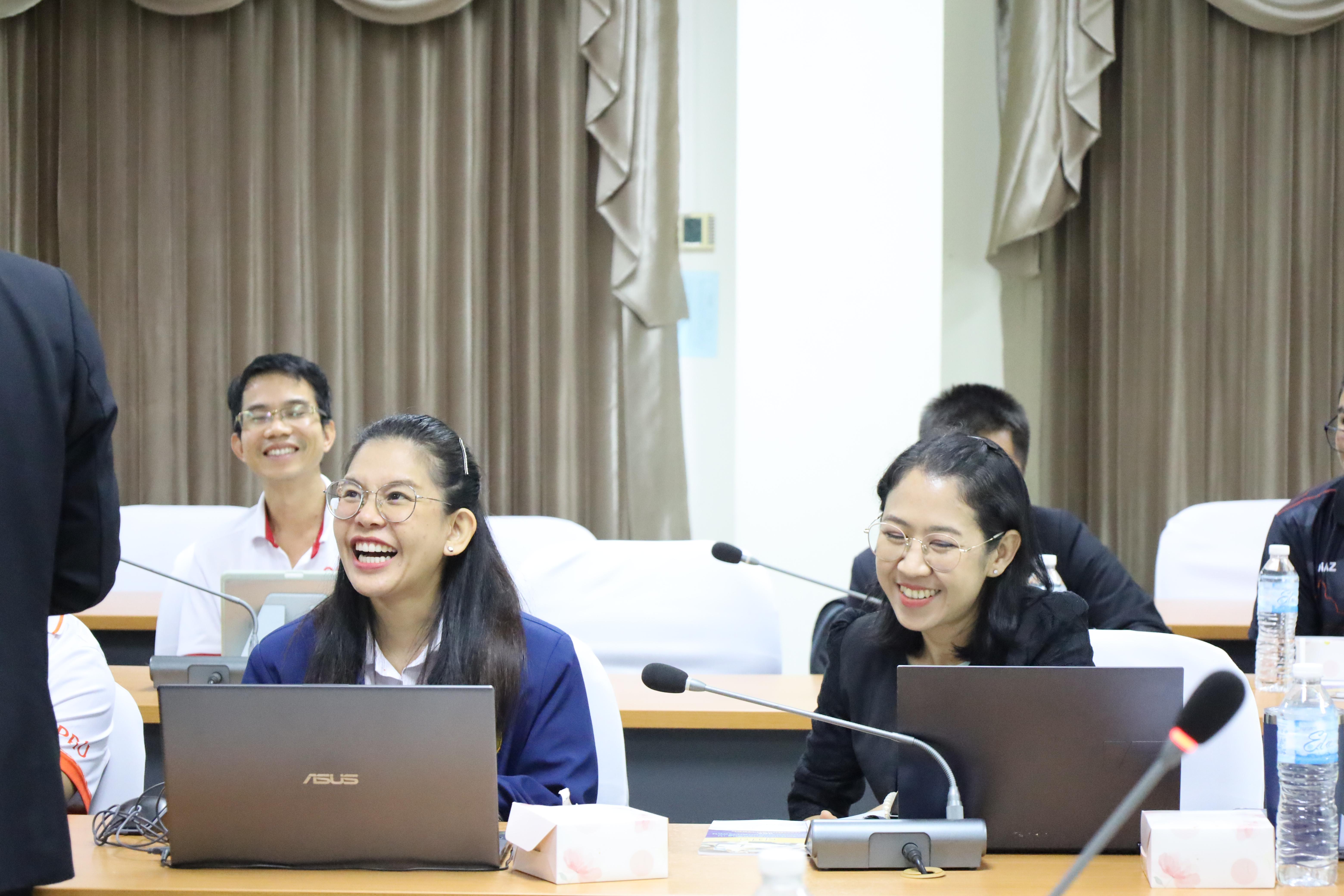 36. โครงการเตรียมความพร้อมสู่ตำแหน่งทางวิชาการ