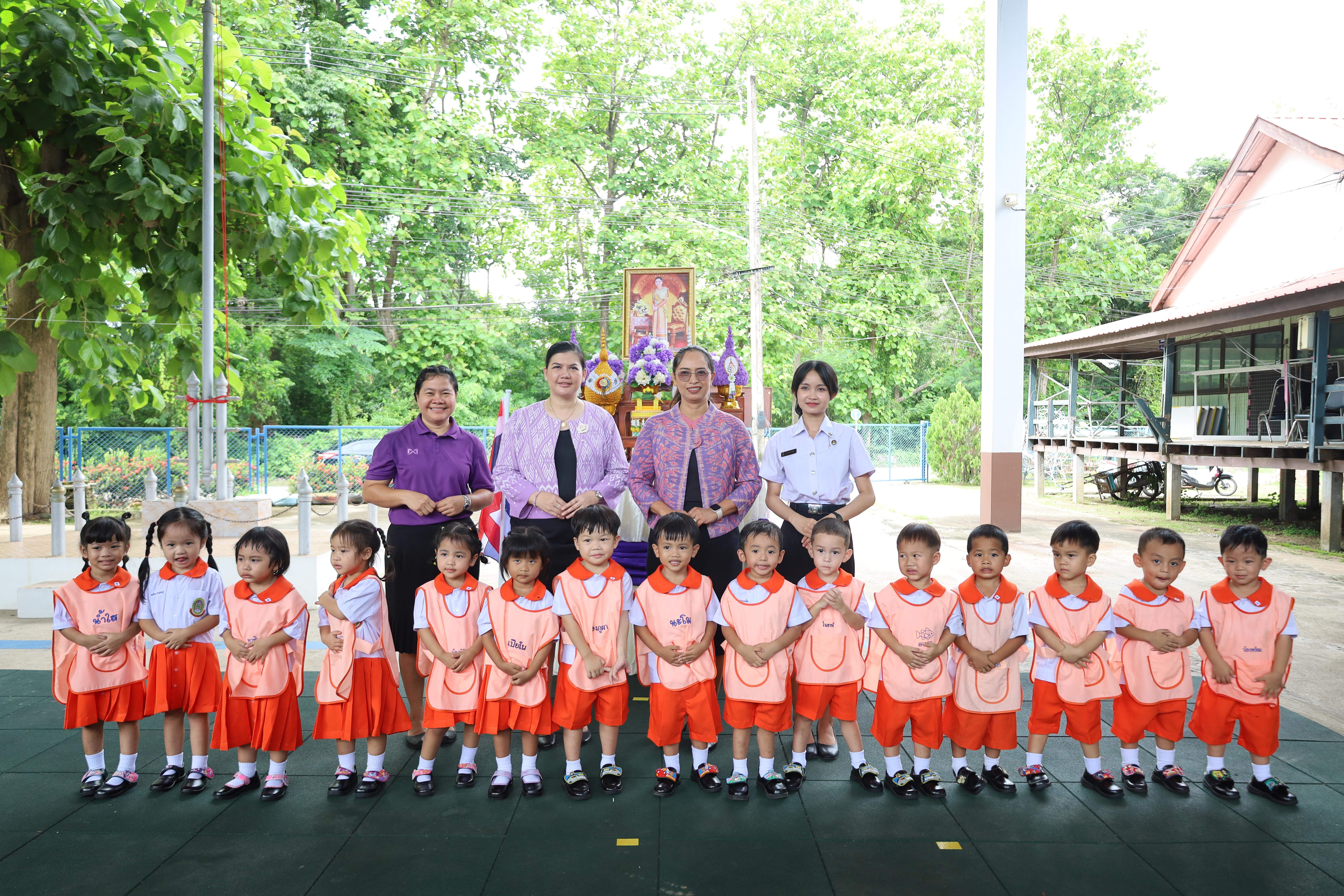 215. กิจกรรมวันเฉลิมพระชนมพรรษาสมเด็จพระนางเจ้าสุทิดาฯ