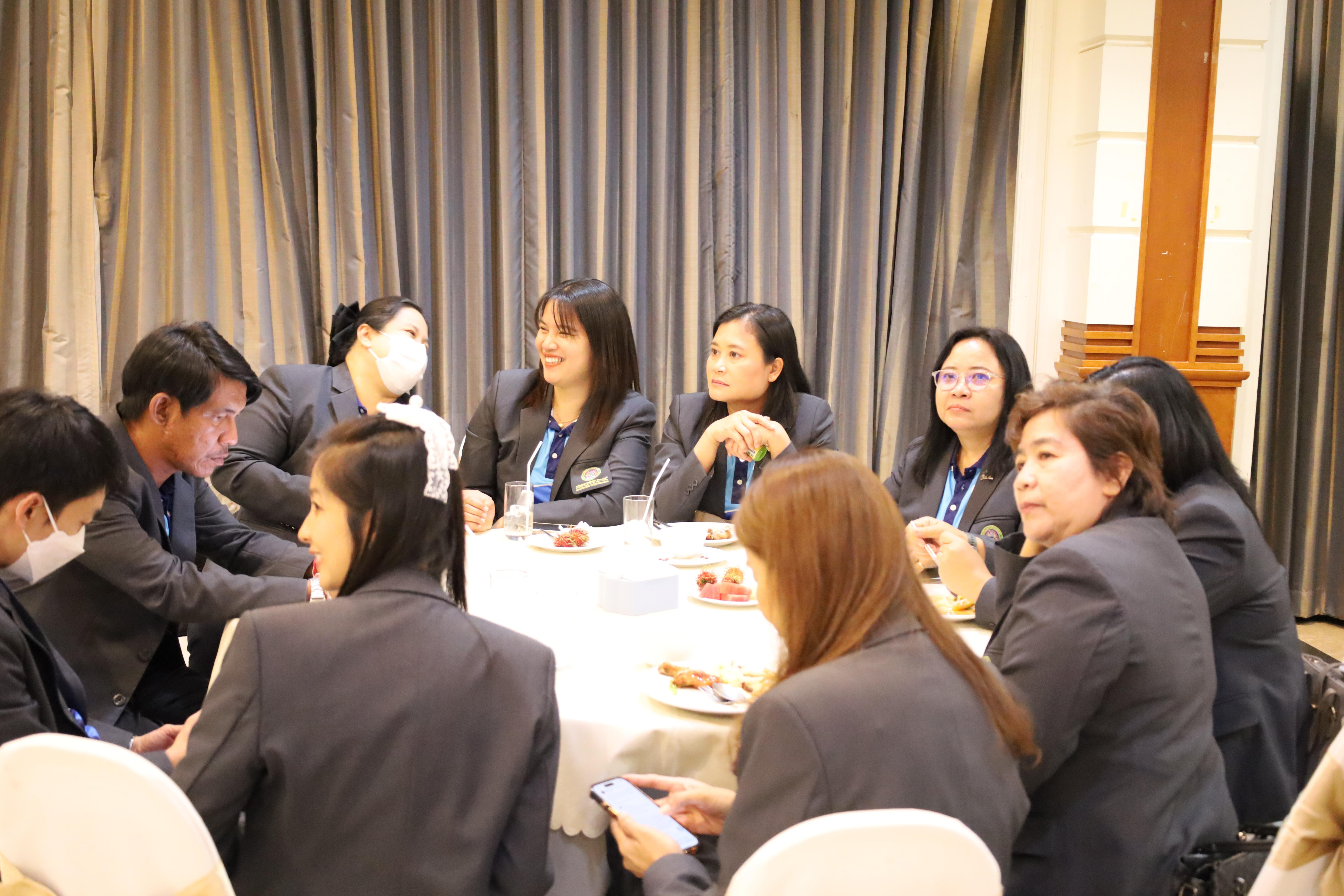 20. กิจกรรมไหว้ครู สู่ขวัญน้อง การบริหารการศึกษา ประจำปีการศึกษา 2568