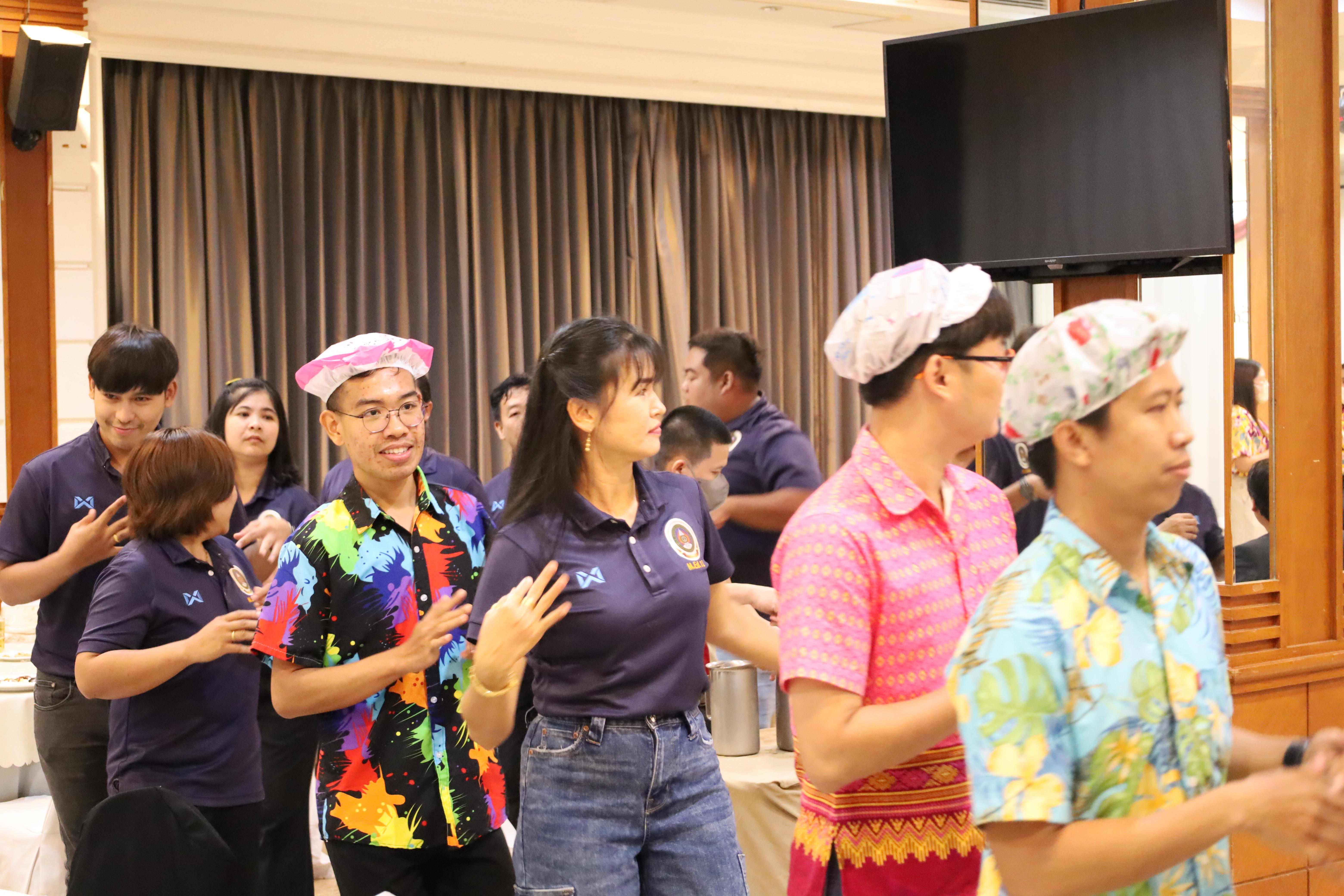 32. กิจกรรมไหว้ครู สู่ขวัญน้อง การบริหารการศึกษา ประจำปีการศึกษา 2568
