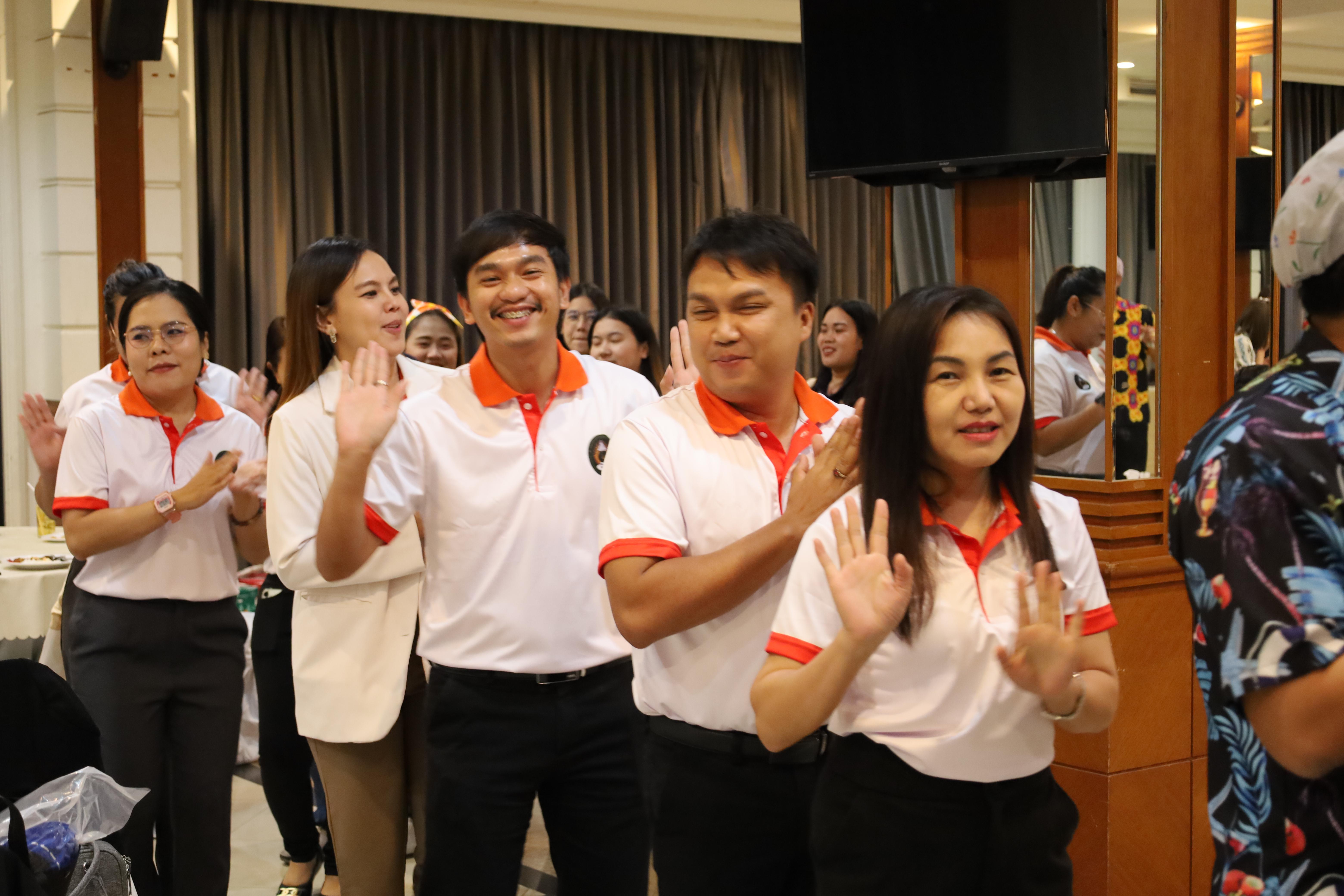 39. กิจกรรมไหว้ครู สู่ขวัญน้อง การบริหารการศึกษา ประจำปีการศึกษา 2568