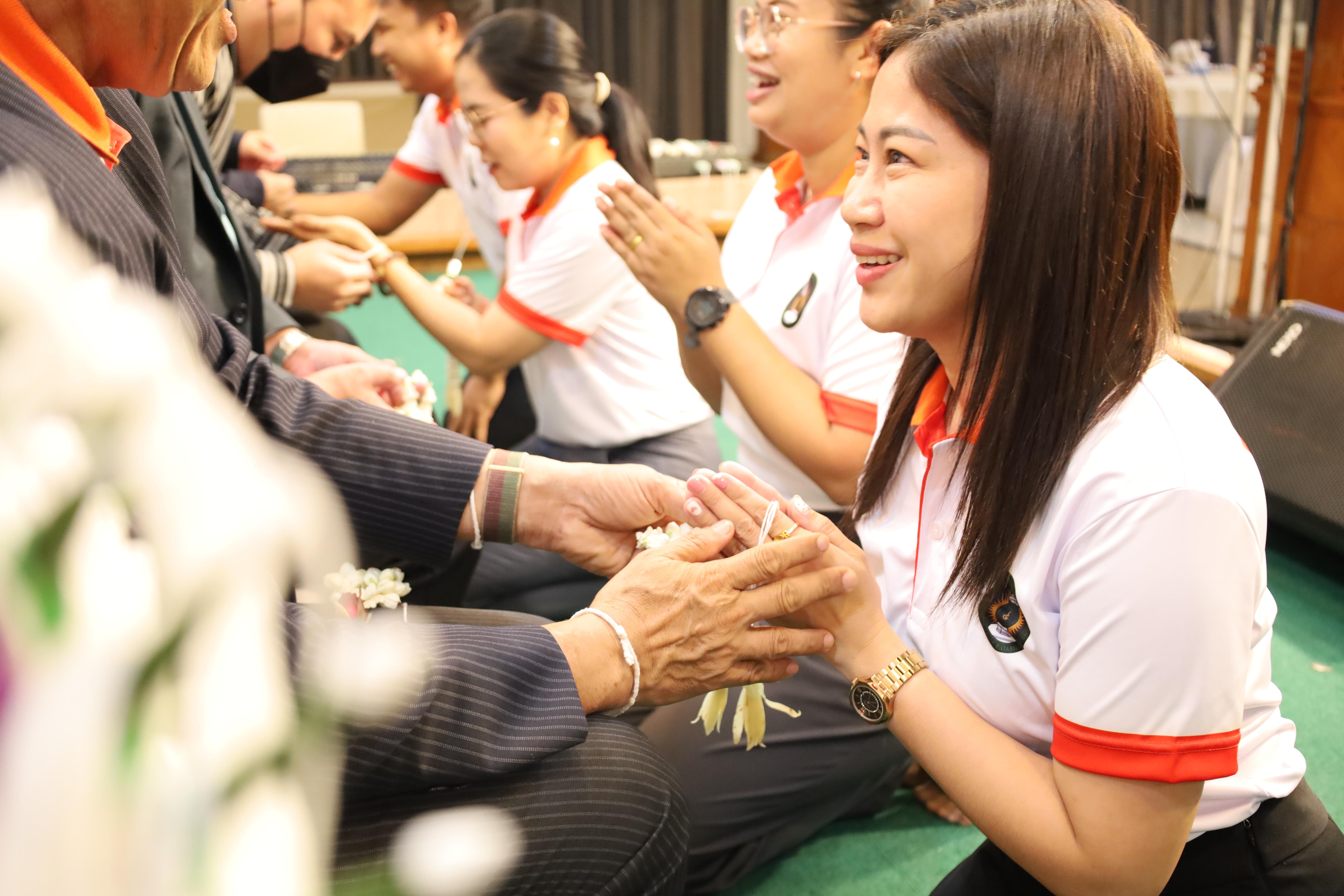 118. กิจกรรมไหว้ครู สู่ขวัญน้อง การบริหารการศึกษา ประจำปีการศึกษา 2568