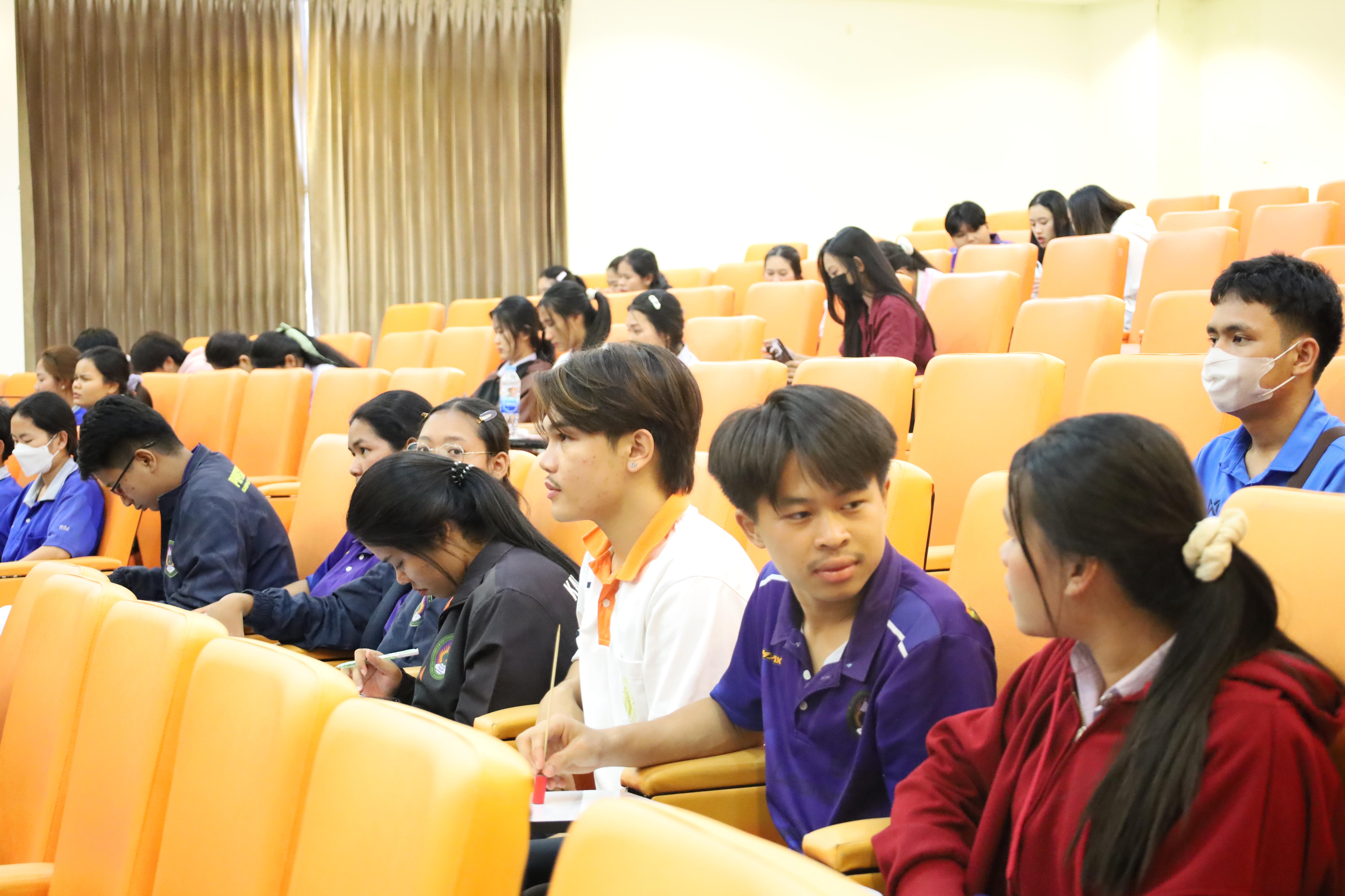 16. กิจกรรมเตรียมความพร้อมก่อนสอบใบประกอบวิชาชีพครู