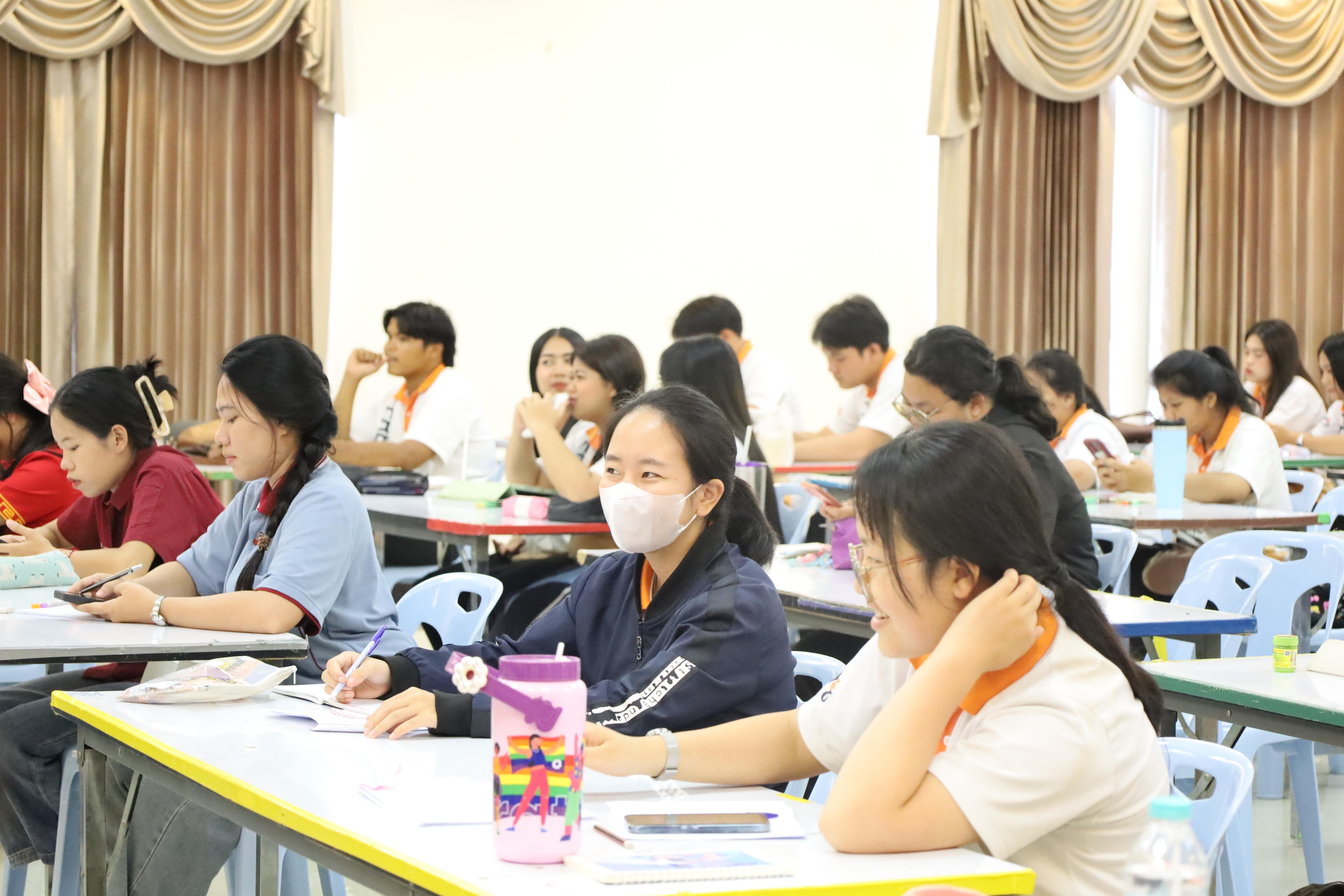 28. กิจกรรมเตรียมความพร้อมก่อนสอบใบประกอบวิชาชีพครู