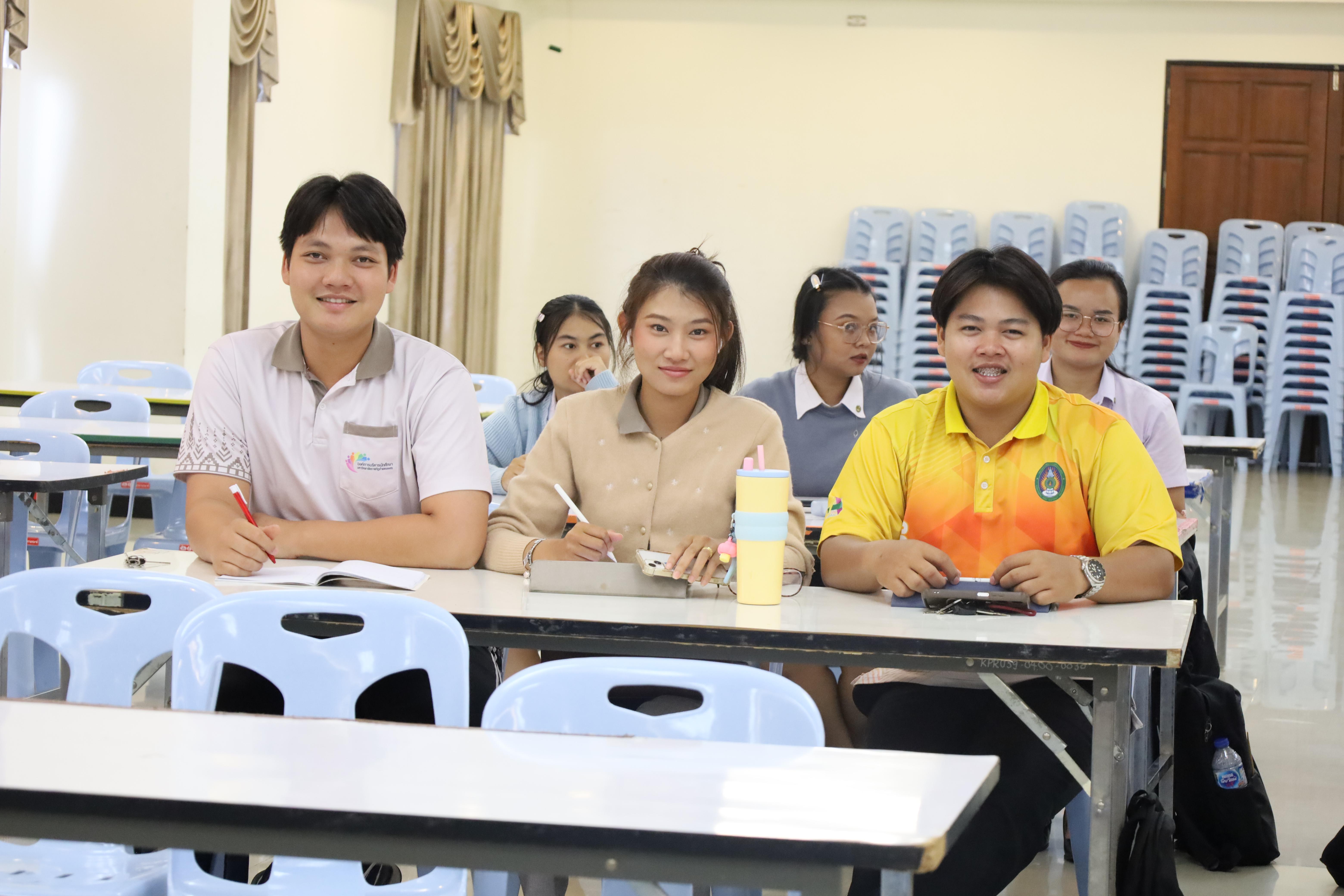 34. กิจกรรมเตรียมความพร้อมก่อนสอบใบประกอบวิชาชีพครู
